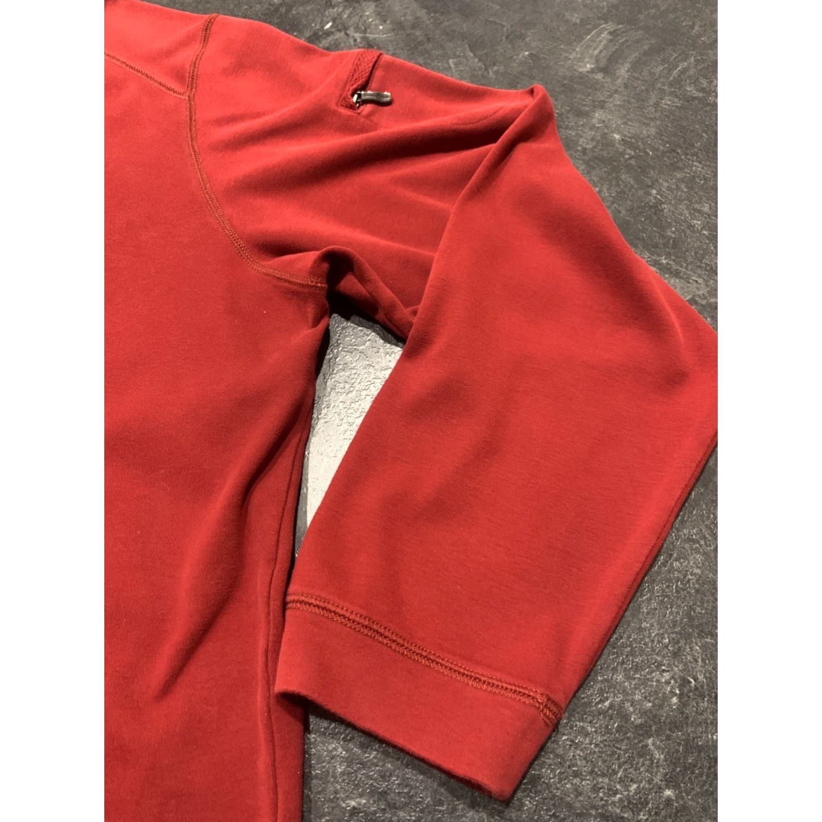 Tommy Bahama VINTAGE Tommy Bahama Sweatshirt Pullover 2XL Men Red Knit Zip Mock Neck 90s Beach Ready Mens Size US XXL / EU 58 / 5 - 2 Thumbnail