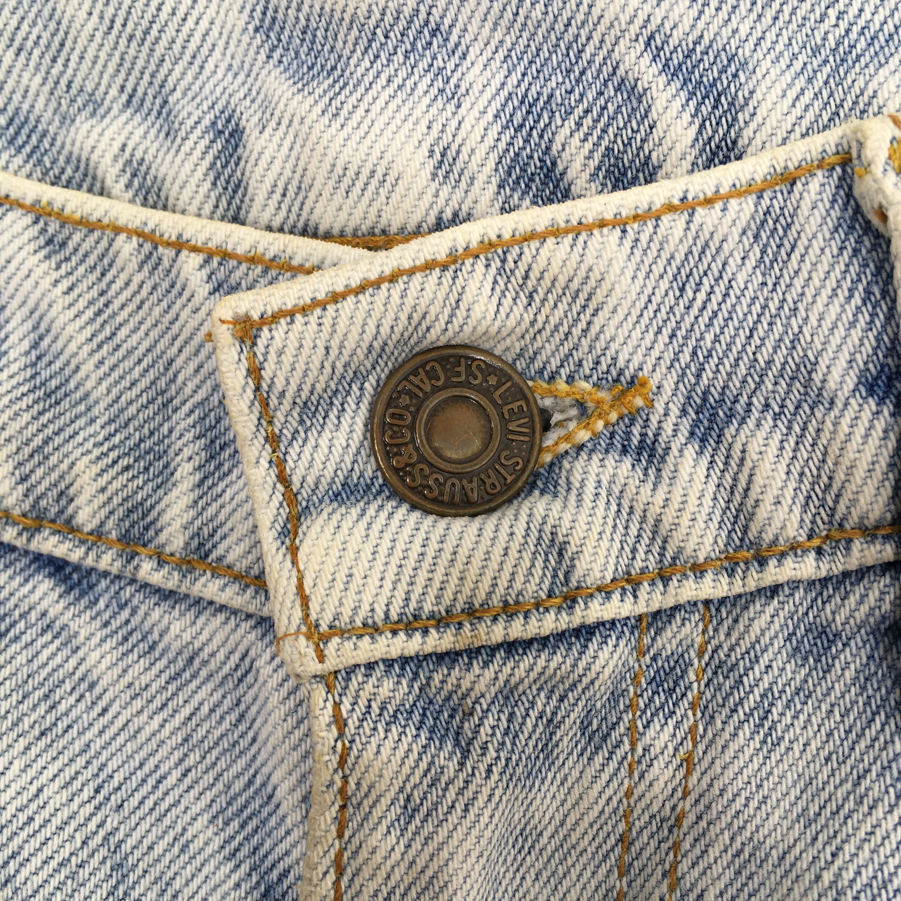 Levi's Size 29x32 Vintage Levi's 505 Pale Blue Slim Fit Jeans S178 Size US 29 - 4 Thumbnail