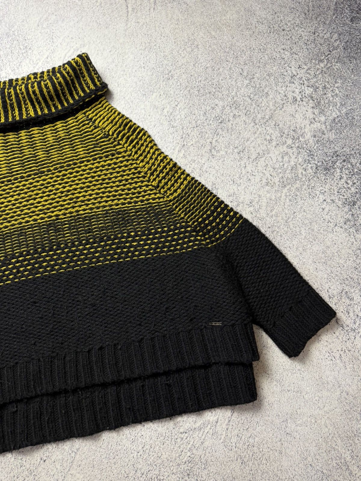 Cop Copine Cop. Copine Black/Yellow Chunky Knit Turtleneck Sweater Size ONE SIZE - 7 Thumbnail