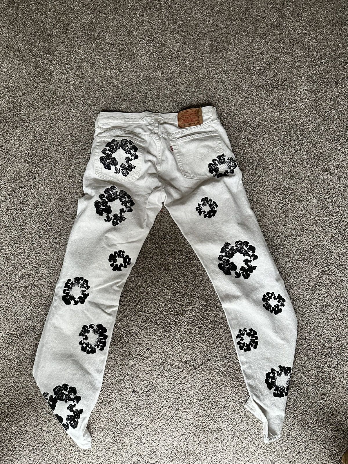 image of Denim Tears Og Cotton Wreath White Denim, Men's (Size 36)