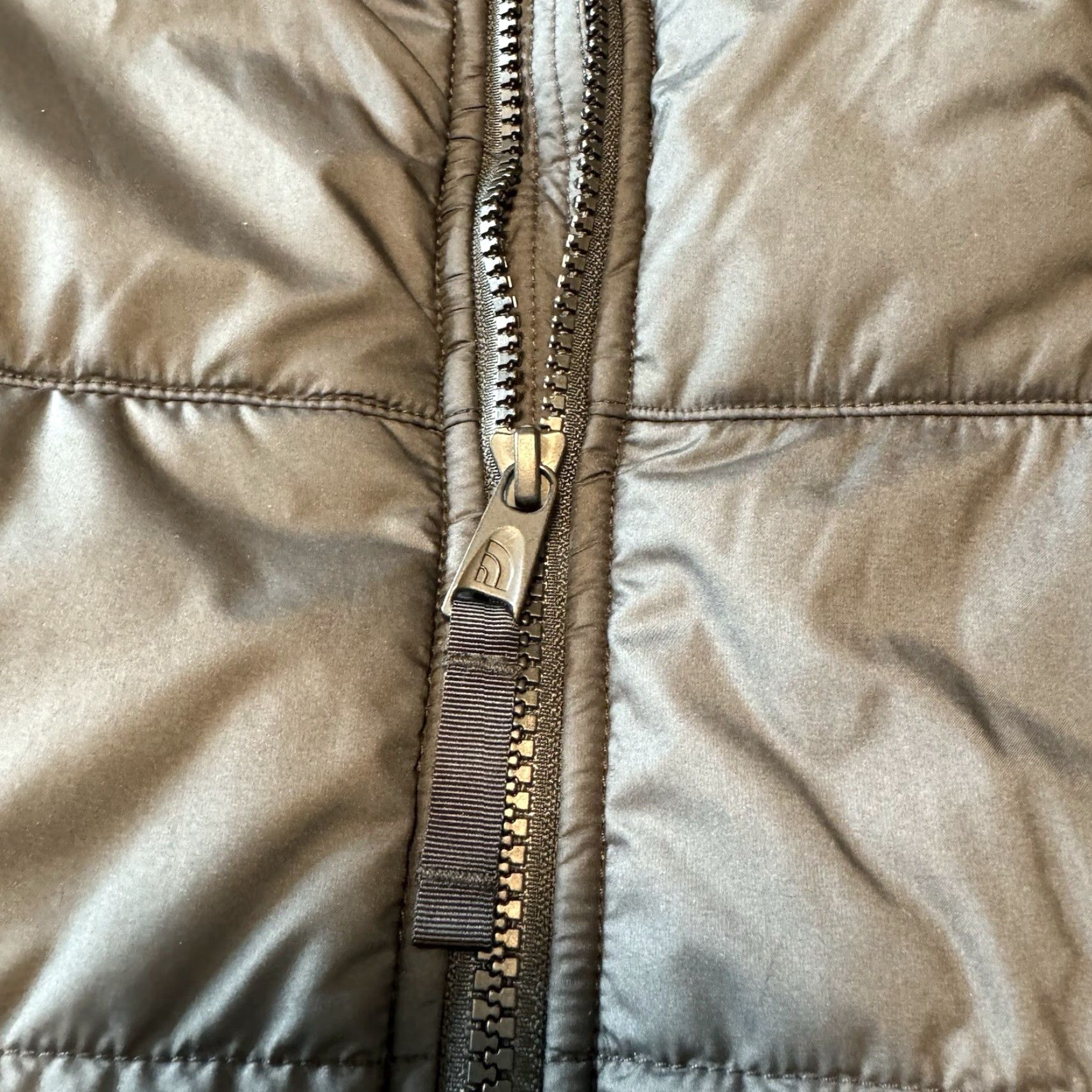 The North Face The North Face Puffer Vest Mens Medium Black Zip Pockets Pittsburgh Pirates MLB Size US M / EU 48-50 / 2 - 4 Thumbnail