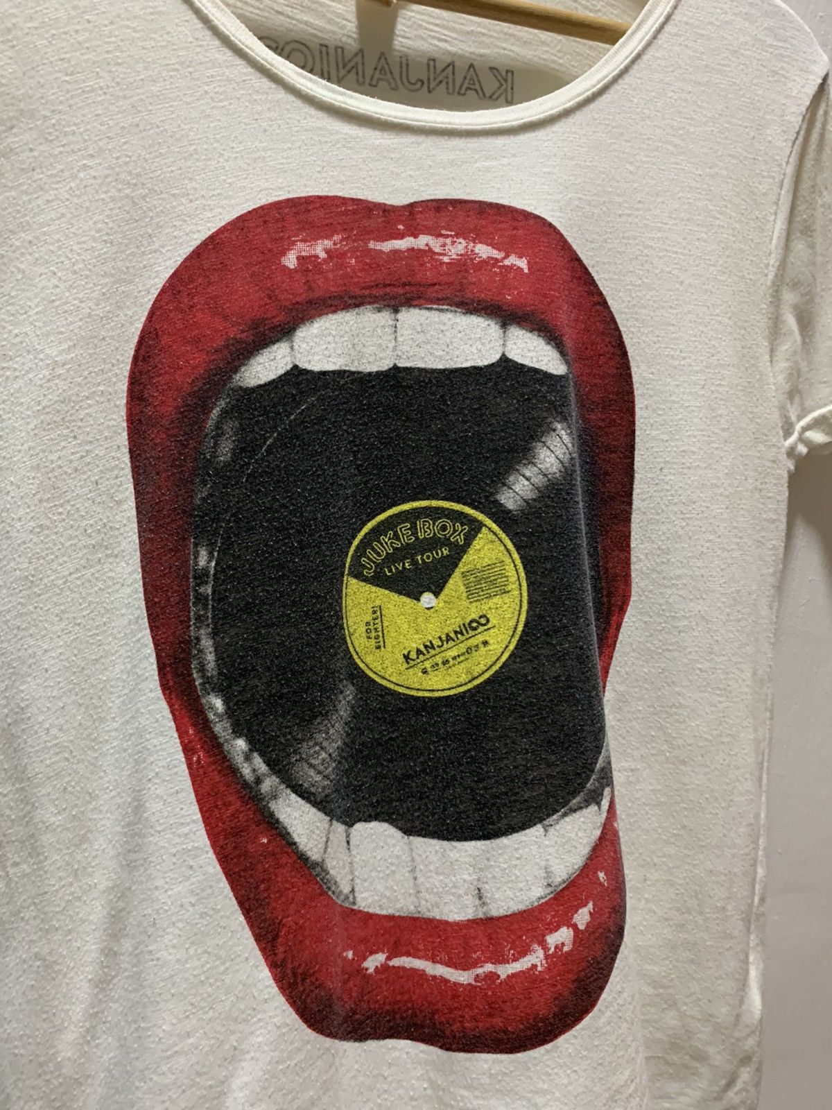 Japanese Brand Juke Box Live Tour Japan band Tees Size US M / EU 48-50 / 2 - 5 Thumbnail