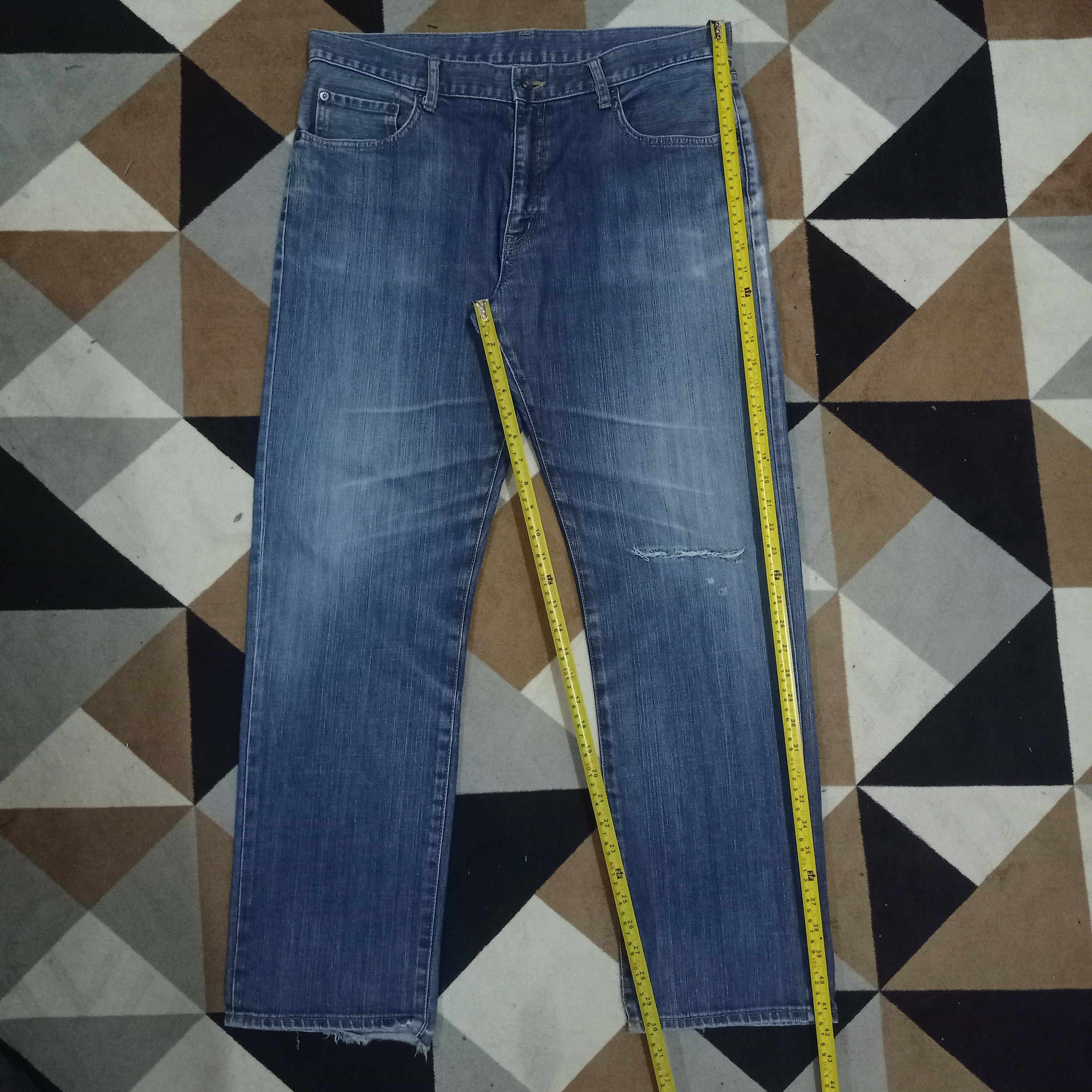Vintage Japanese Uniqlo Blue Wash Distressed Baggy Jeans