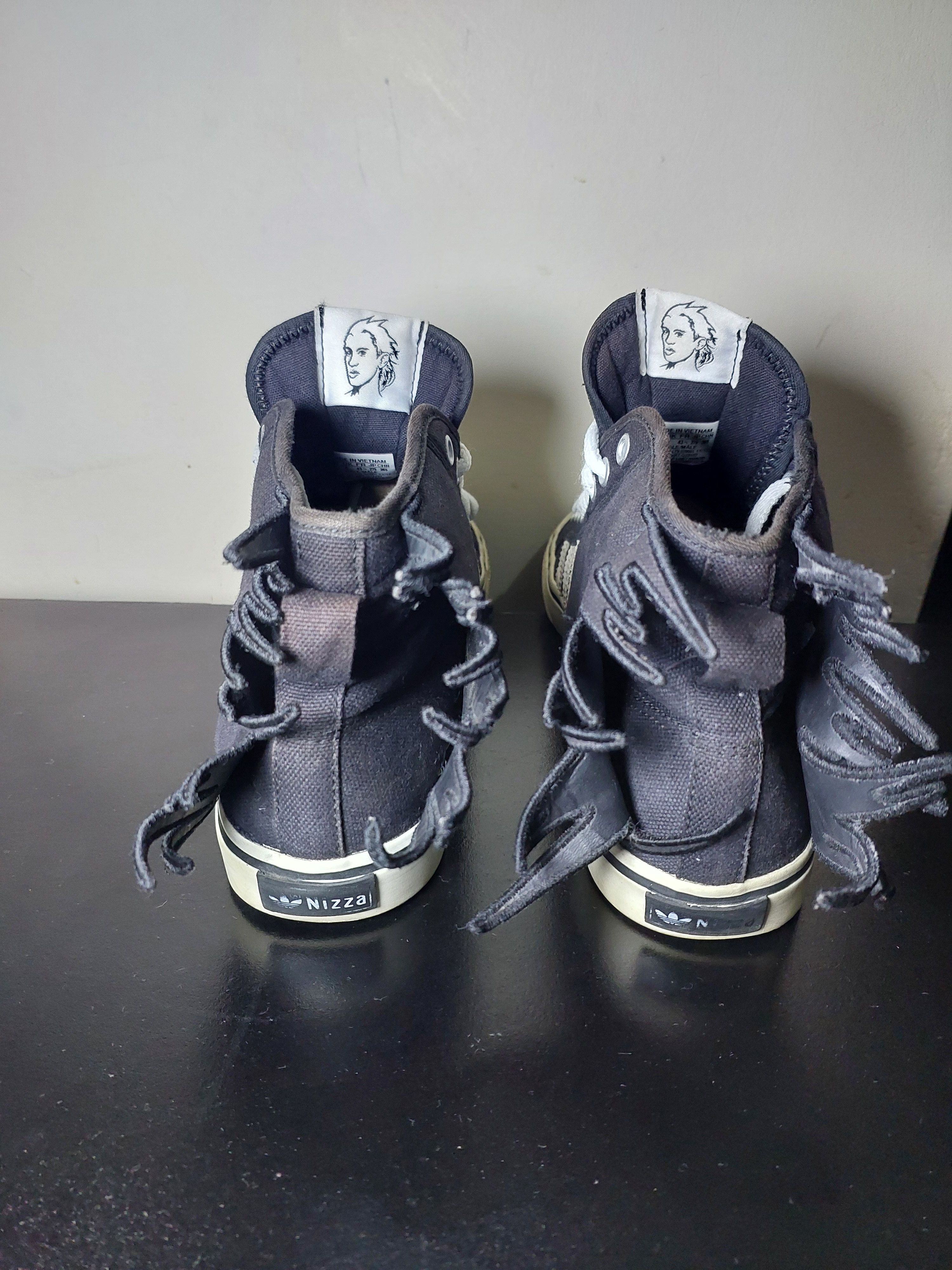 Adidas × Jeremy Scott ADIDAS x Jeremy Scott Nizza Fringe Hi-Top Sneakers Size US 10 / EU 43 - 5 Thumbnail