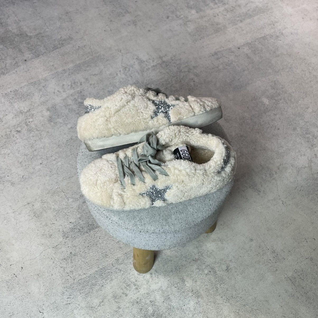 Golden Goose Golden Goose Fluffy Sneakers Size US 8 / IT 38 - 3 Thumbnail