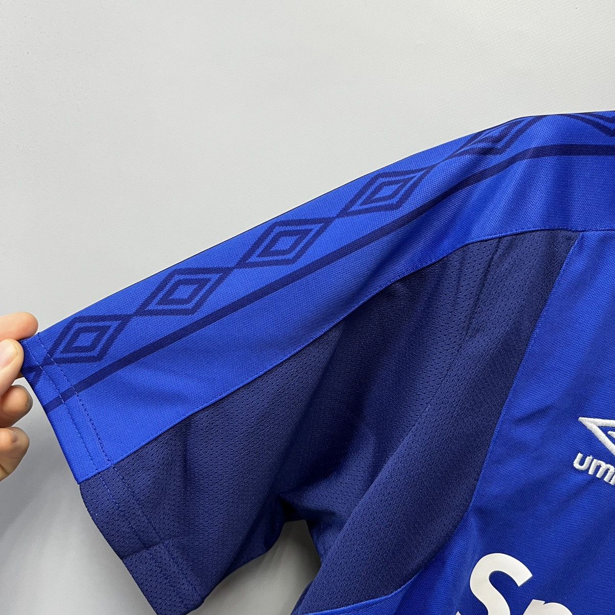 Umbro Umbro Everton Football Soccer Jersey T shirt y2k NWT NEW Size US M / EU 48-50 / 2 - 9 Thumbnail