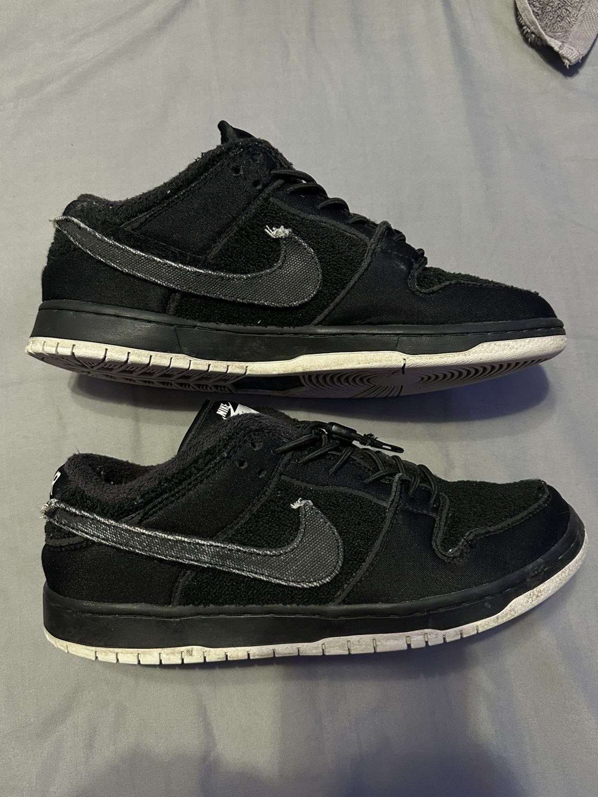 Nike SB Nike Sb Dunk Low Gnarhunter Size US 9.5 / EU 42-43 - 2 Thumbnail