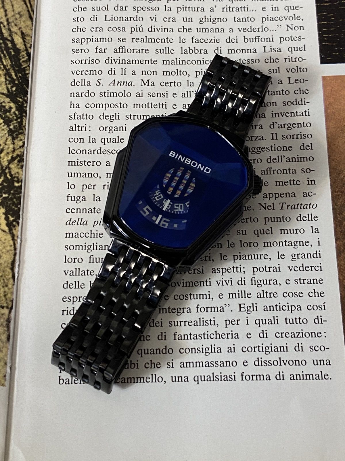 Japanese Brand Very Rare Futuristic BINBOND Black Faceted Watch Size ONE SIZE - 2 Thumbnail