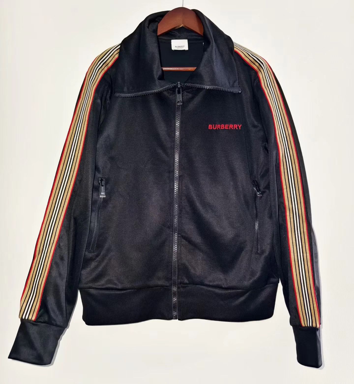 Burberry Burberry embroidered high-neck jacket Size US S / EU 44-46 / 1 - 1 Thumbnail