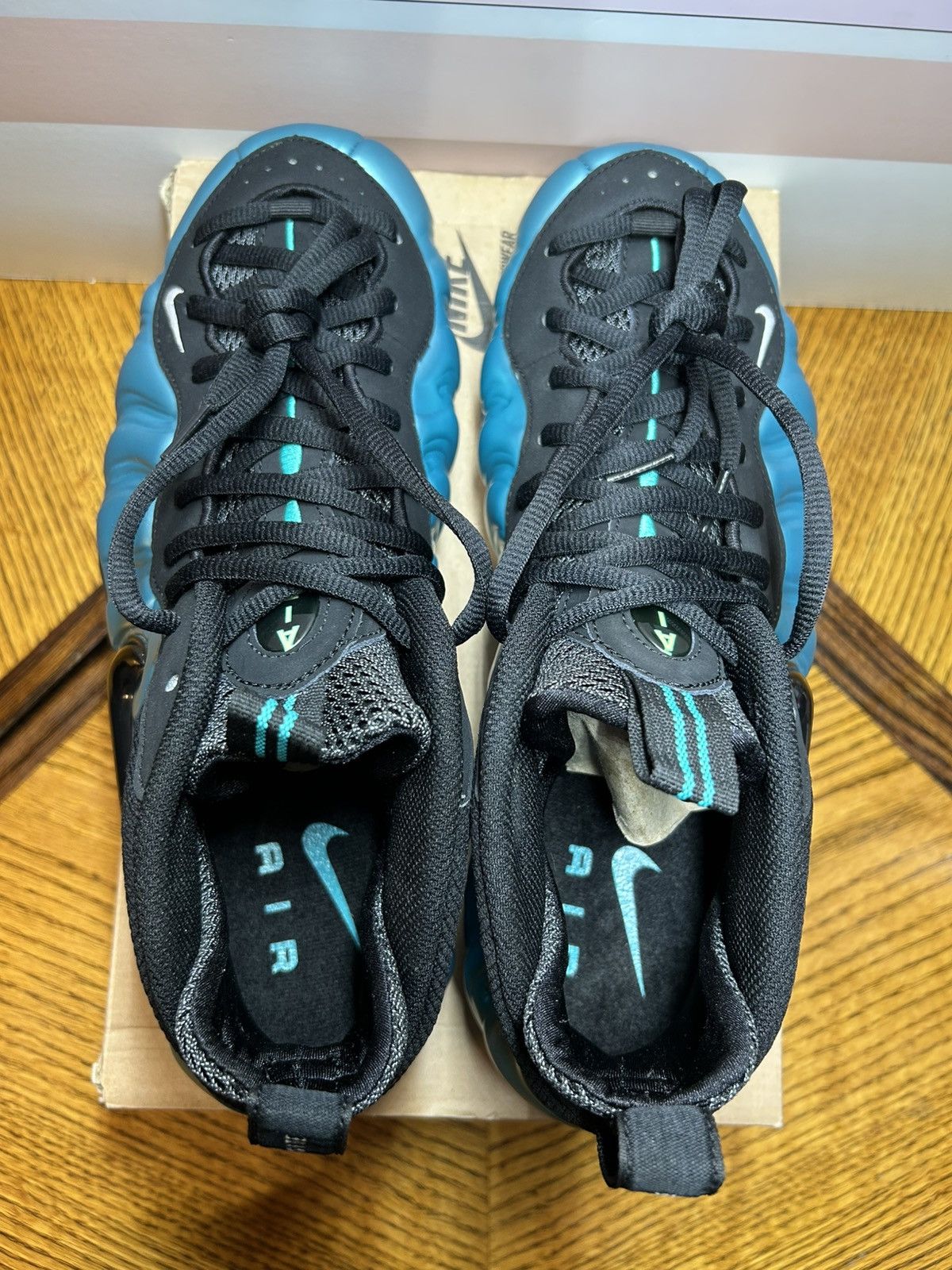 Nike Size 11.5 - Nike Air Foamposite Pro Electric Blue 2011 NEW Size US 11.5 / EU 44-45 - 2 Thumbnail