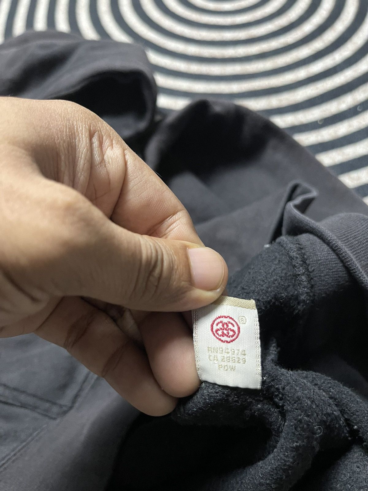 Stussy VINTAGE STUSSY “KNOWLEDGE IS KING”WORLDWIDE SUN FADED HOODIE Size US S / EU 44-46 / 1 - 11 Thumbnail