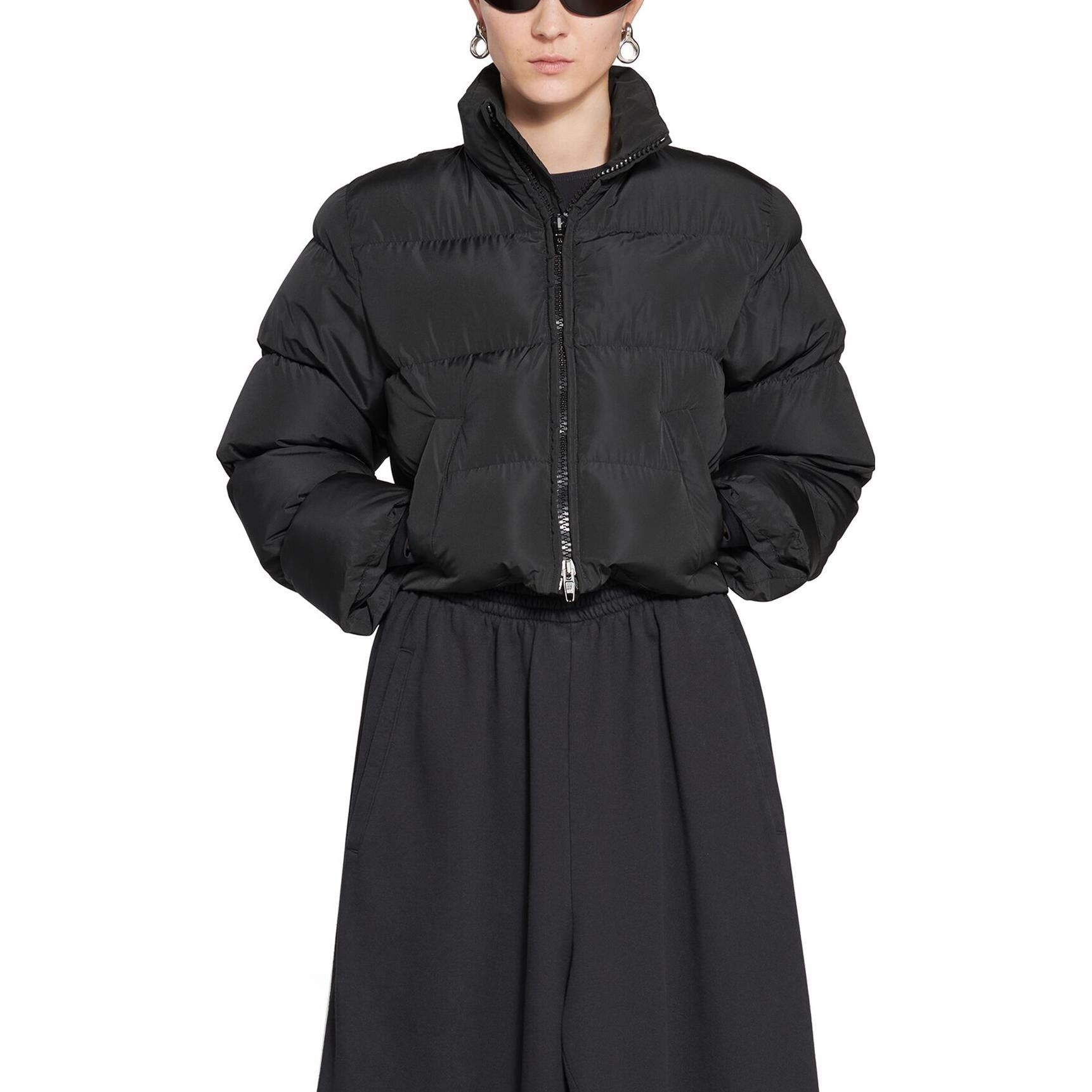 Balenciaga o1mt1gz0325 Shrunk Puffer Jacket in Black Size XL / US 12-14 / IT 48-50 - 4 Thumbnail