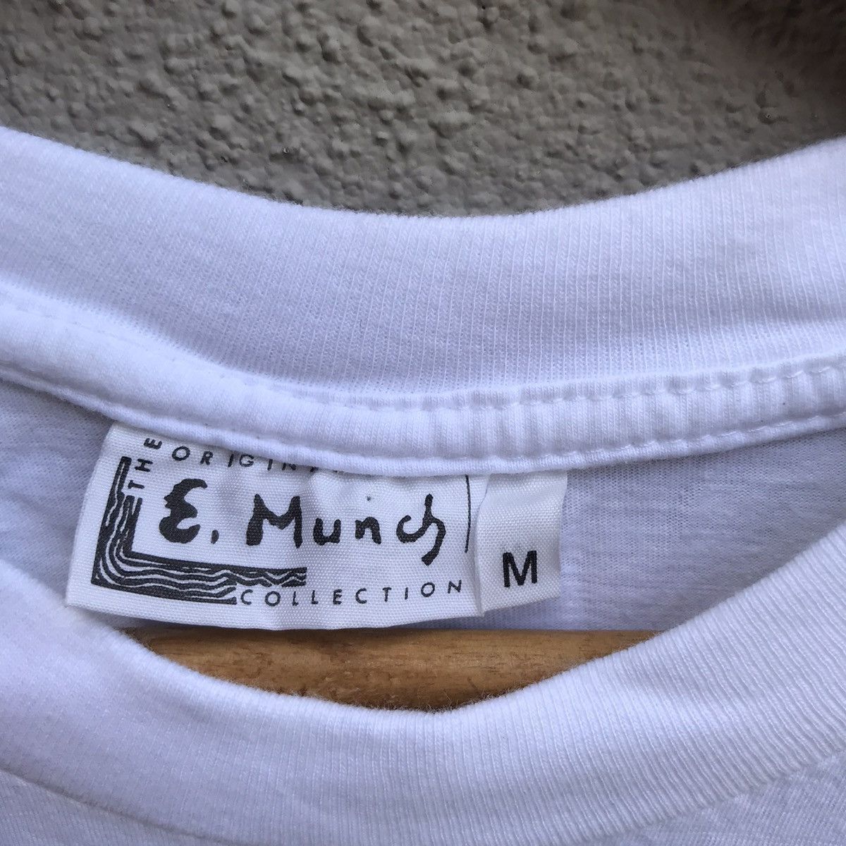 Arts & Science Vintage EDVARD MUNCH art tee the girls on bridge Size US M / EU 48-50 / 2 - 5 Thumbnail