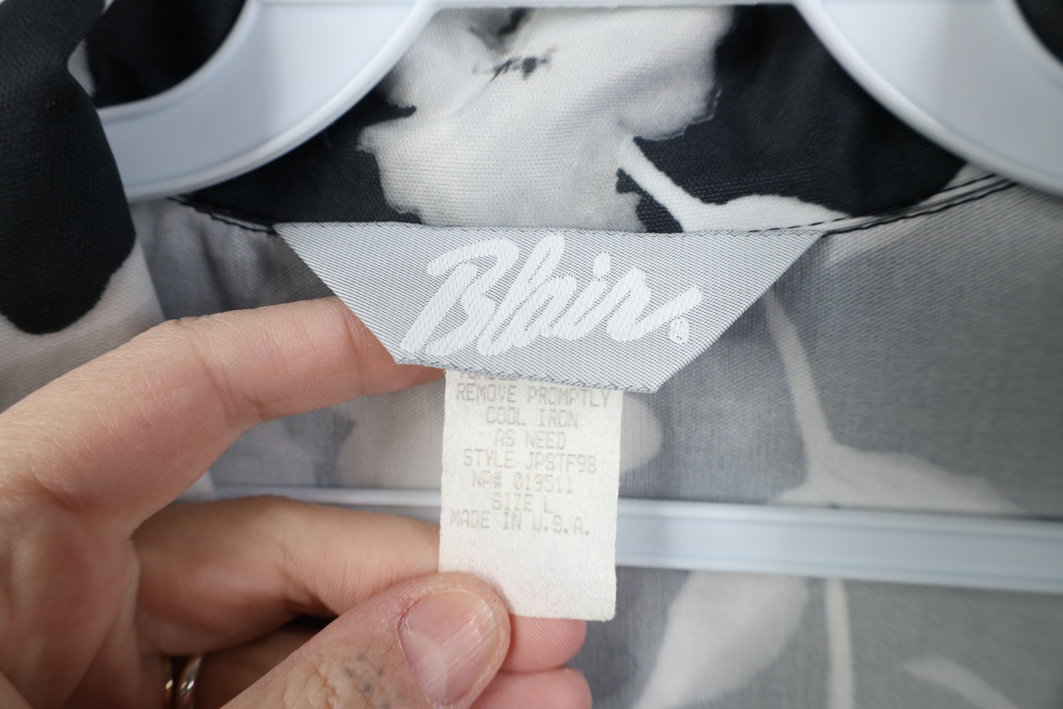 Vintage Vintage 90s Streetwear Short Sleeve Collared Button Shirt Size L / US 10 / IT 46 - 6 Thumbnail