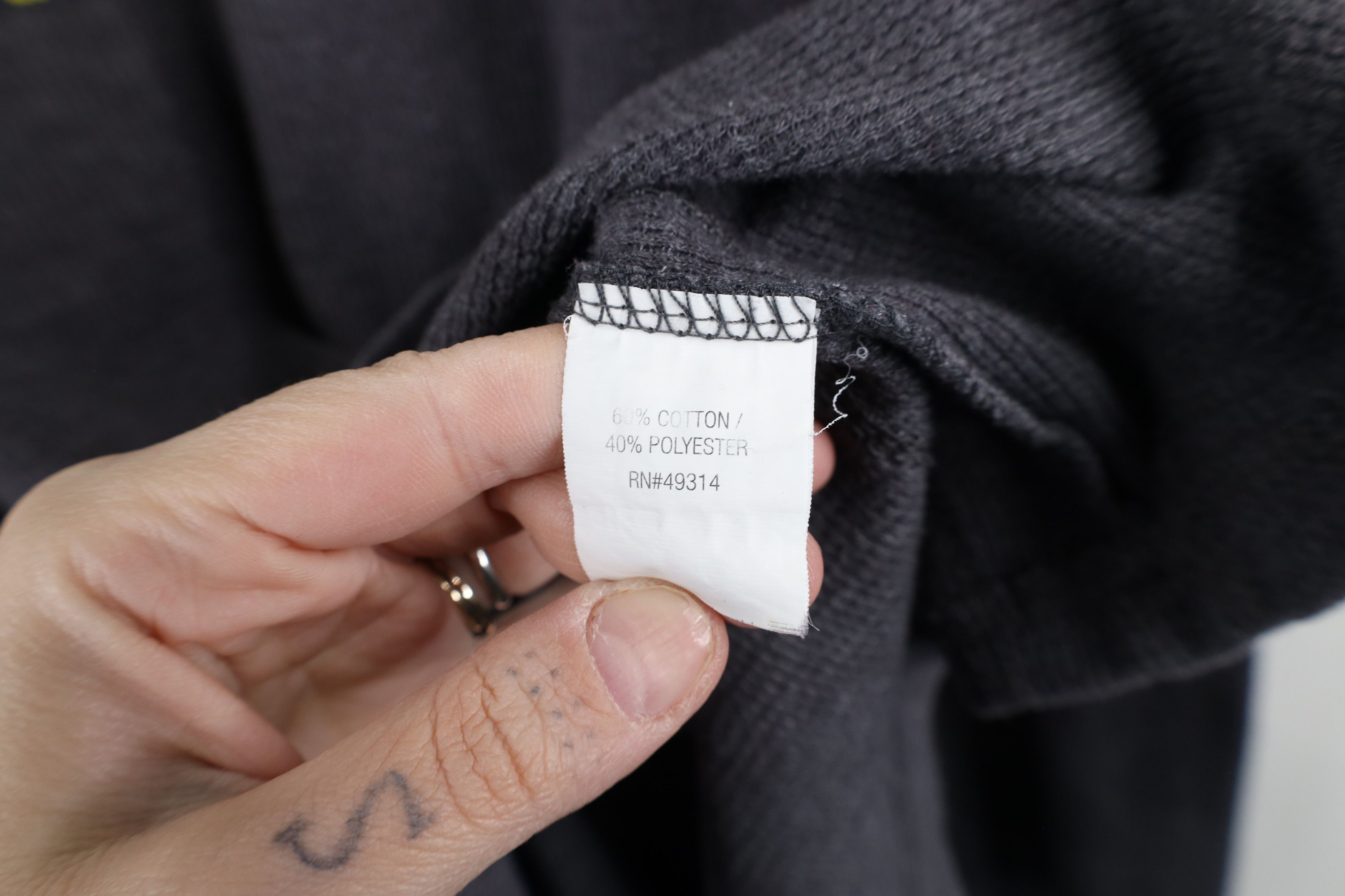 Champion × Vintage Vintage Champion Thermal Waffle Knit Long Sleeve T-Shirt Size US L / EU 52-54 / 3 - 7 Thumbnail