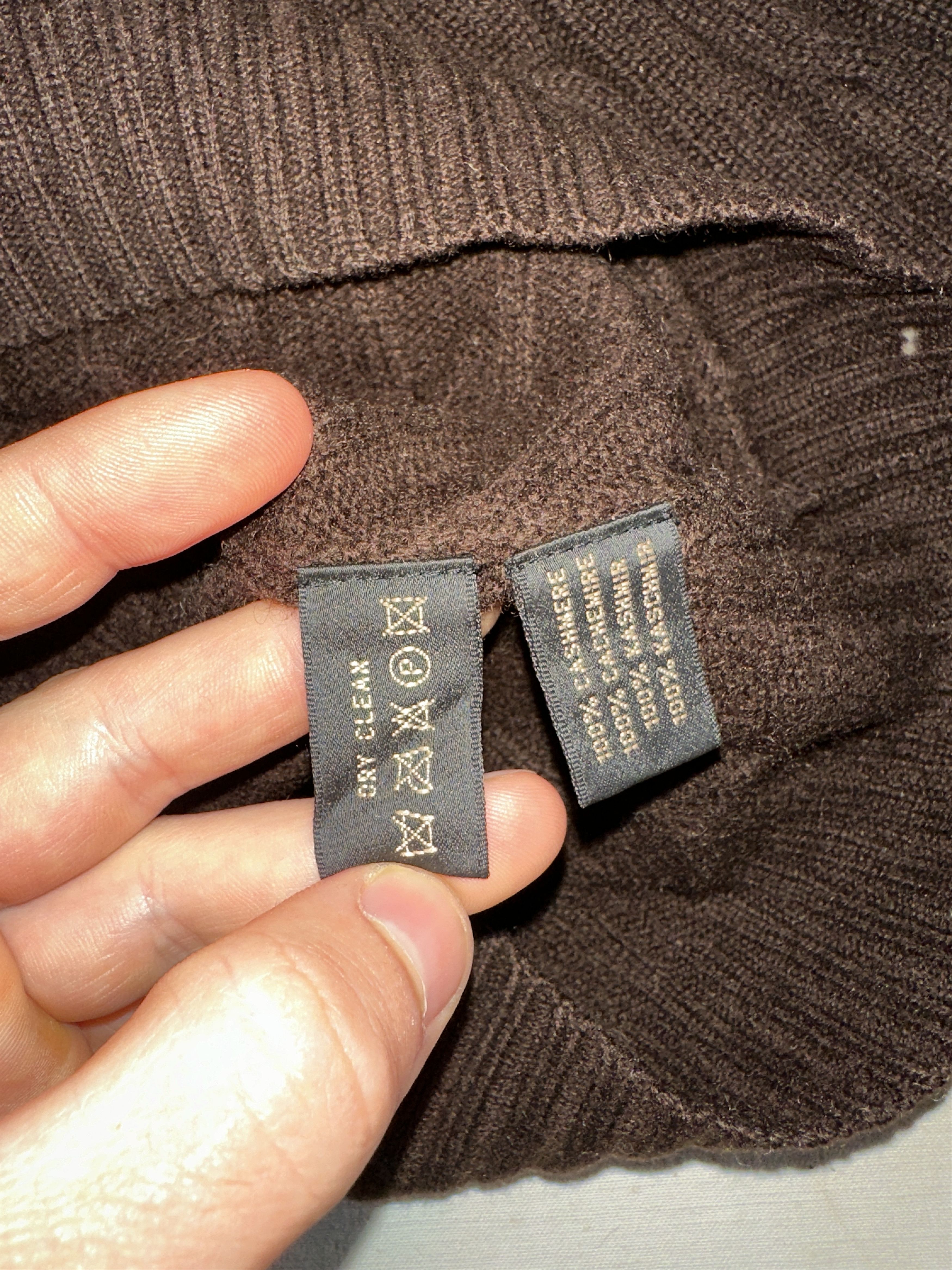 Ralph Lauren Black Label Ralph Lauren Black Label Cashmere Knit V Neck Sweater Slim M Size M / US 6-8 / IT 42-44 - 10 Thumbnail