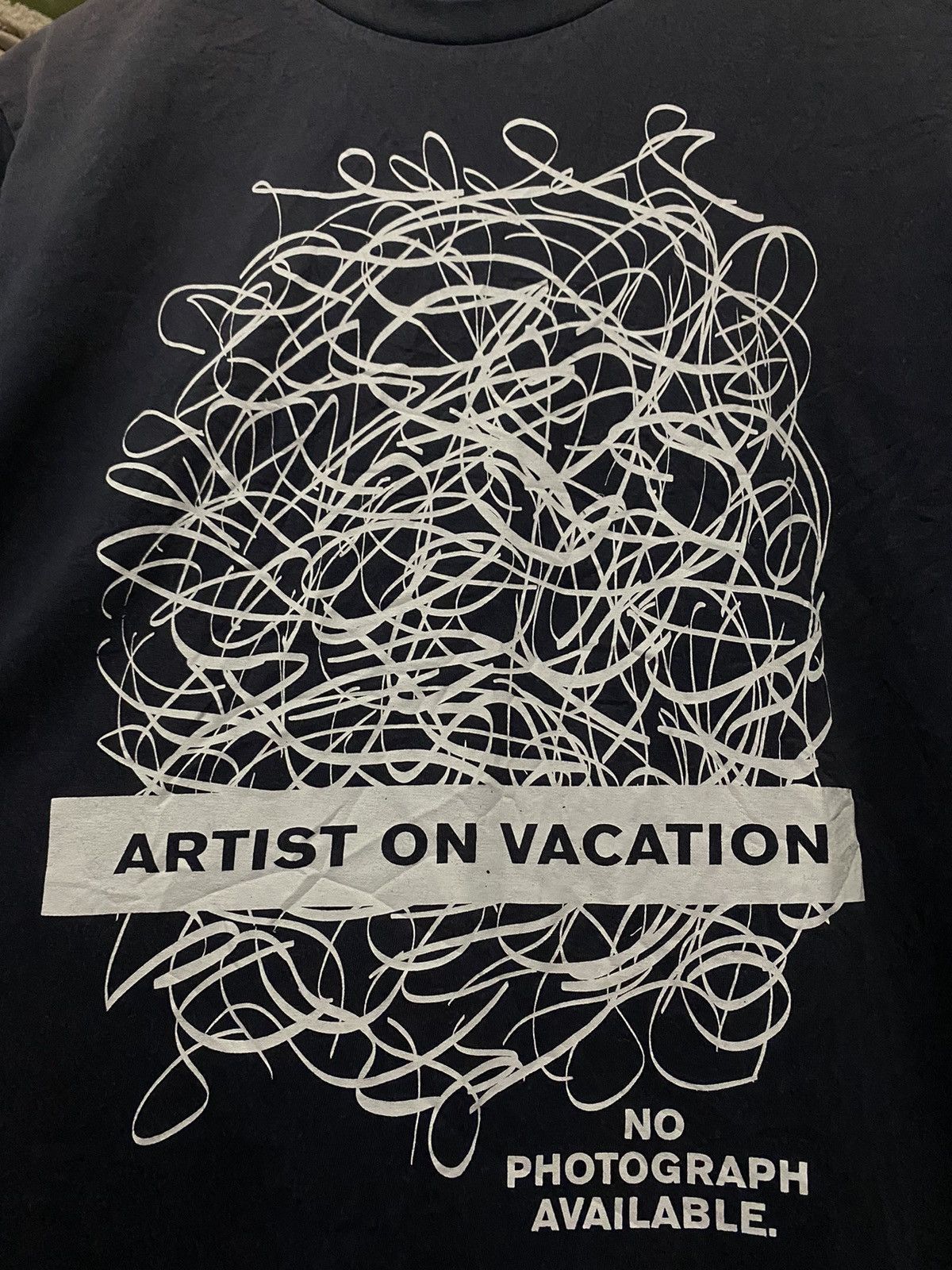 Takeo Kikuchi Takeo Kikuchi “Artist On Vacation” Illustration Art Tshirt Size US M / EU 48-50 / 2 - 2 Thumbnail