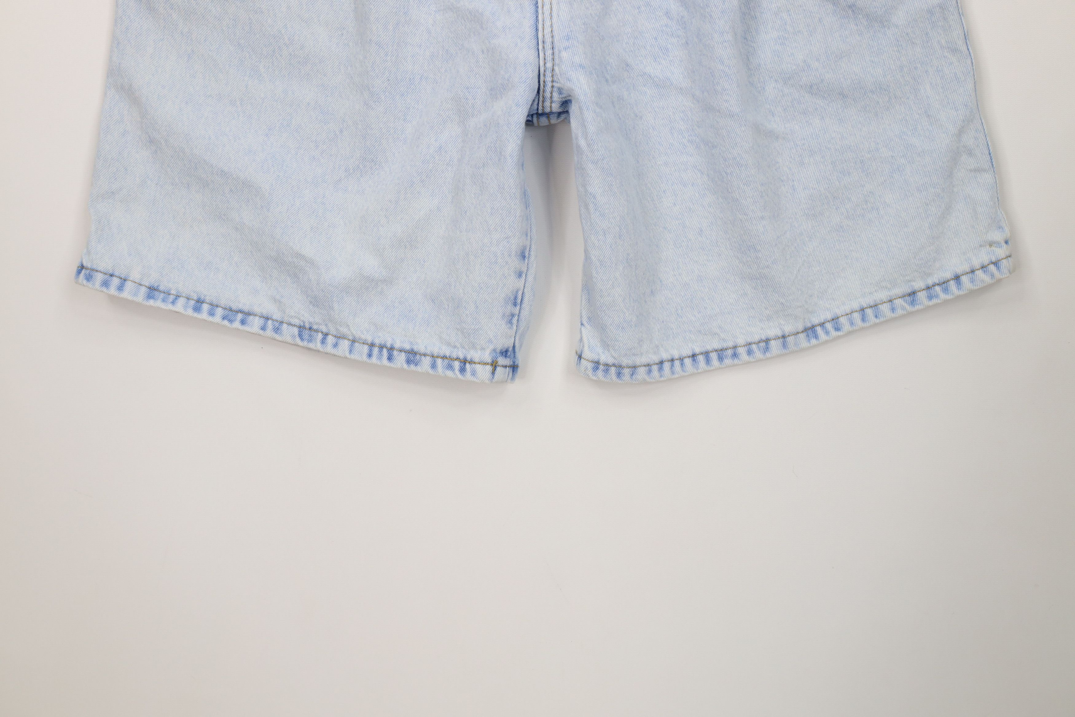 Lee Vintage 80s 90s Lee Wash High Waisted Denim Shorts Blue USA Size 32" / US 10 / IT 46 - 4 Thumbnail