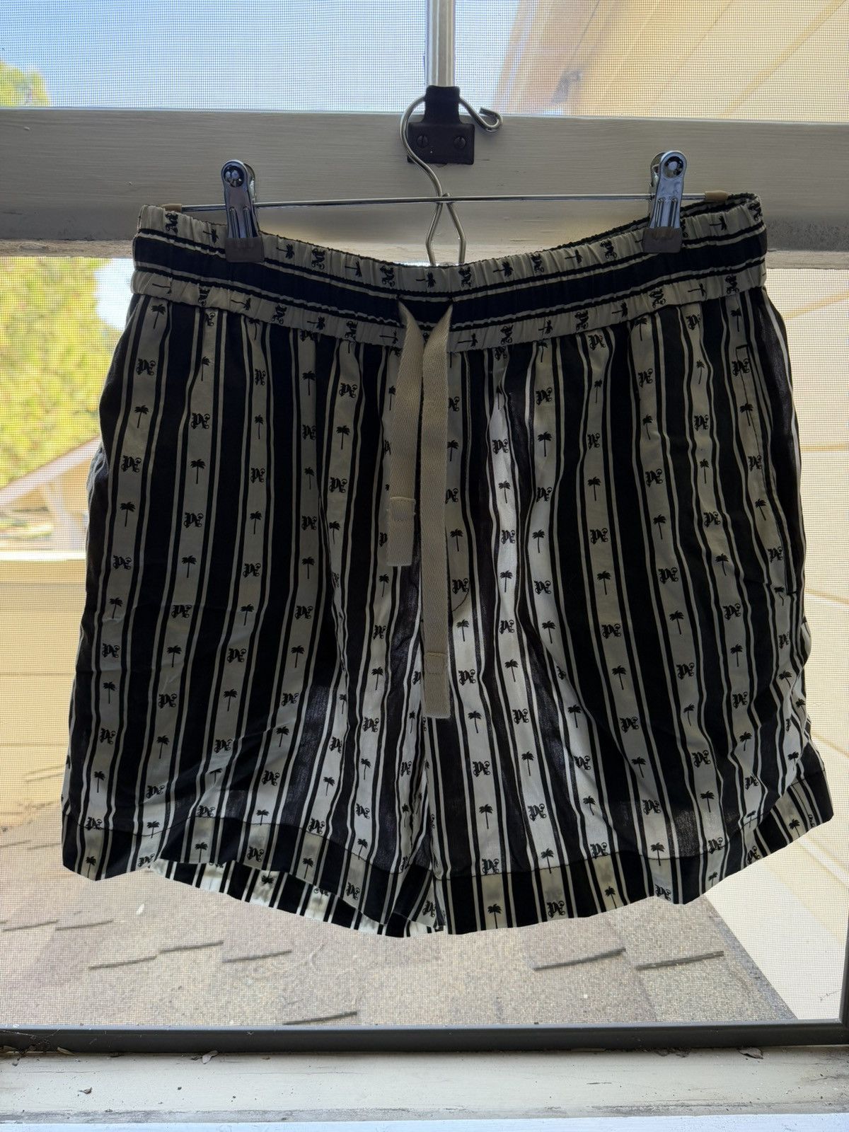 Palm Angels Palm Angles Monogram Printed Shorts Size US 32 / EU 48 - 2 Thumbnail