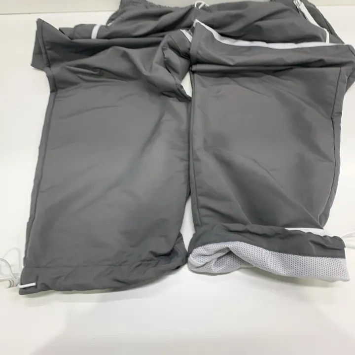 Thom Browne Thom Browne Gray Striped Knit Sports Pants -2507 Size US 26 / EU 42 - 4 Thumbnail