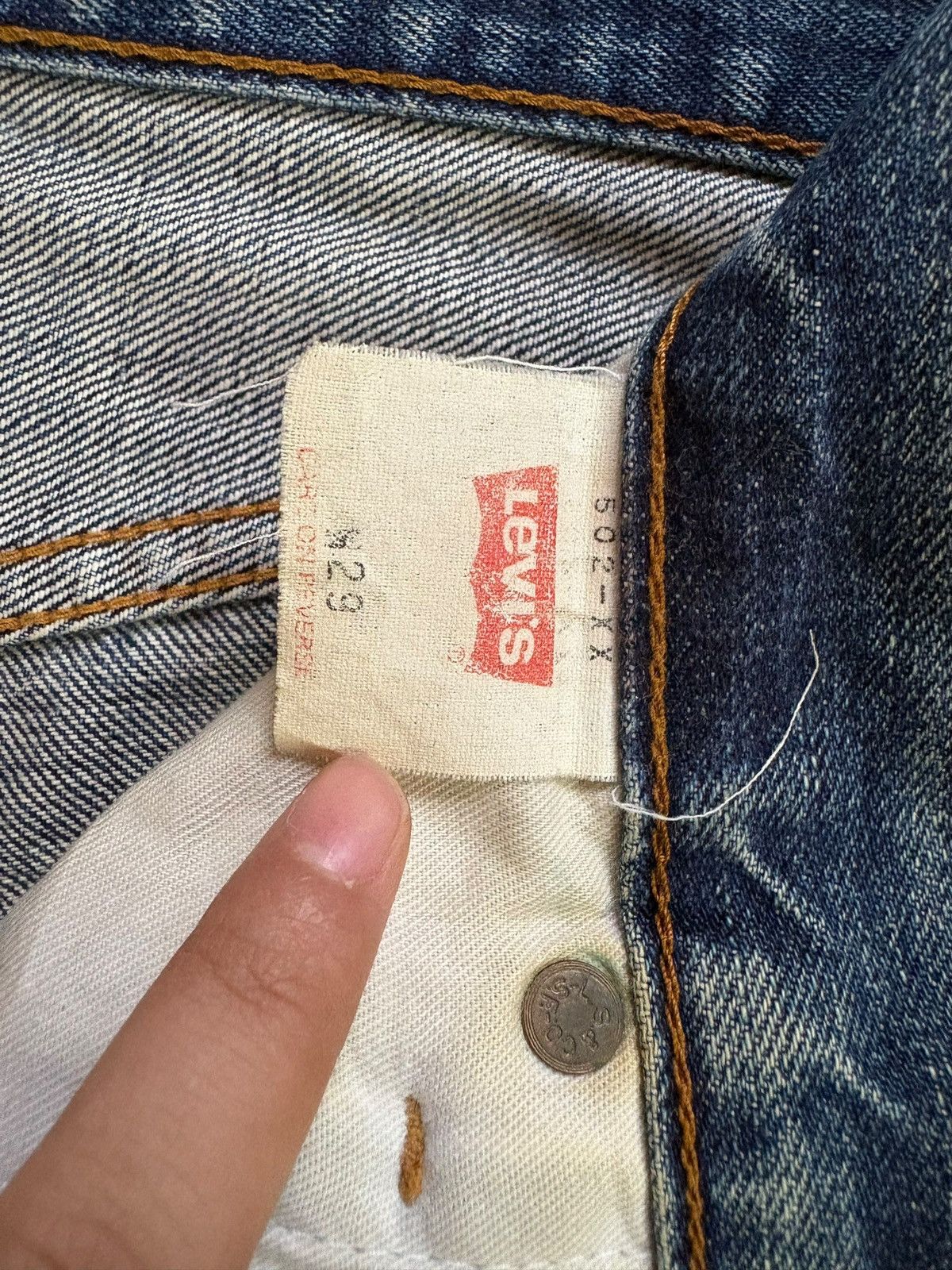 Levi's Vintage 80s Levis 502 Big E Mud Wash Loose Selvedge Jeans Size US 29 - 12 Thumbnail