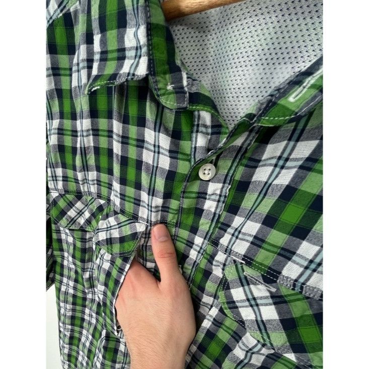 Mountain Hardwear Mountain Hardwear Short Sleeve Green Plaid Button Down Shirt Size US XXL / EU 58 / 5 - 4 Thumbnail