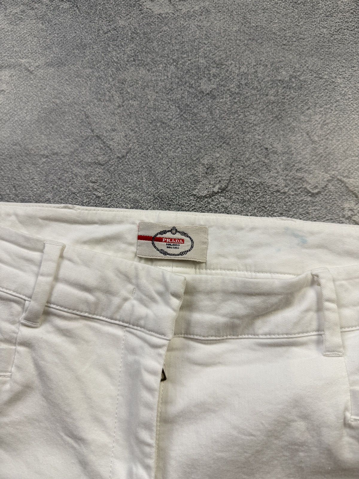 Prada Luxury Crazy White Prada jeans Size US 29 - 6 Thumbnail