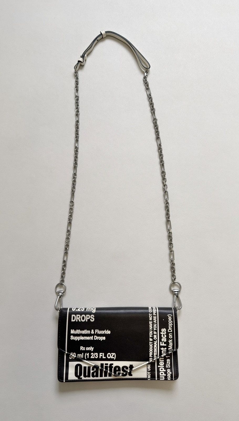 Maison Margiela A/W 18 ‘Vitamin Supplements’ Print Mini Hand Bag Size ONE SIZE - 3 Thumbnail