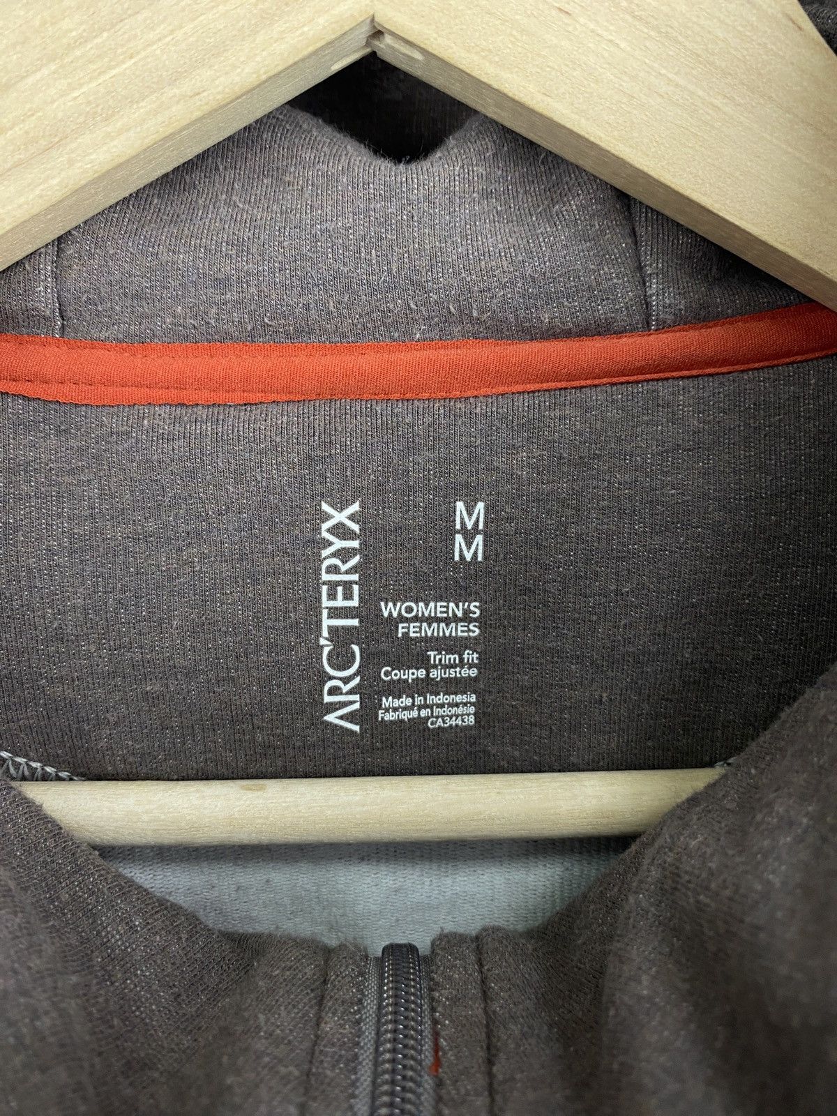 Arc'teryx 🇺🇸 Vintage Y2K Arc’teryx Women’s Zip Hoodie Rare Retro Hype Size M / US 6-8 / IT 42-44 - 7 Thumbnail
