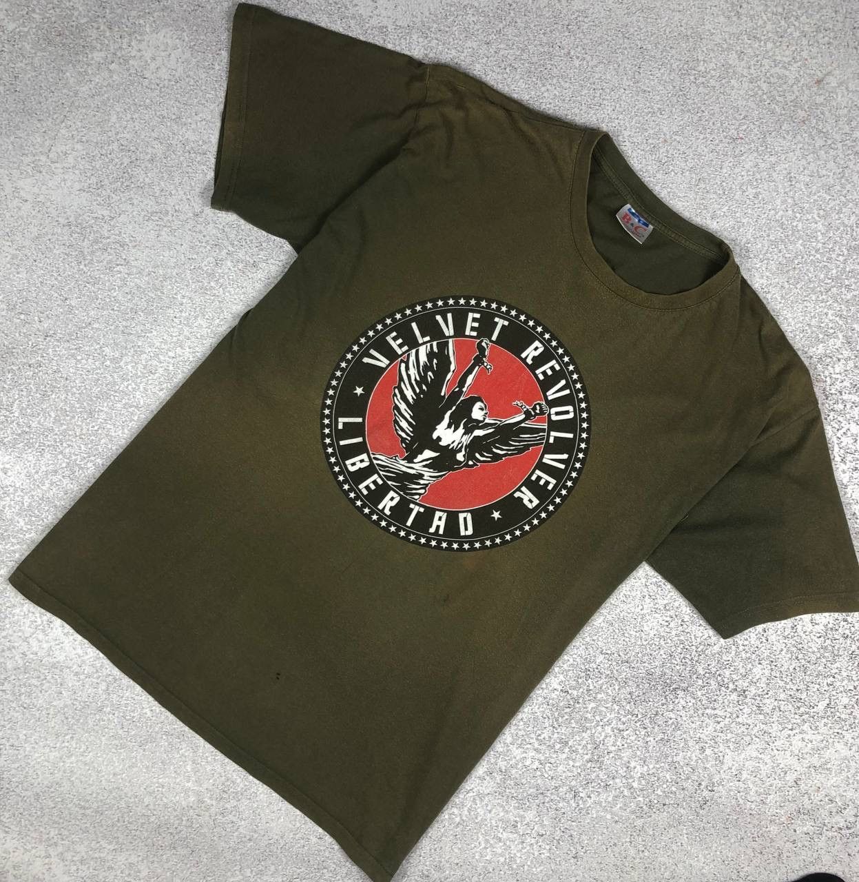 Vintage Velvet Revolver Libertad Band Tee Rock Tour T Shirt