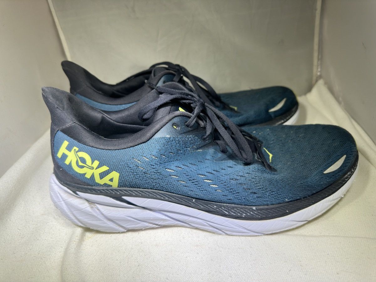 Hoka Hoka Clifton 8 Blue Coral/Butterfly Men's 11D Running Size US 11 / EU 44 - 3 Thumbnail