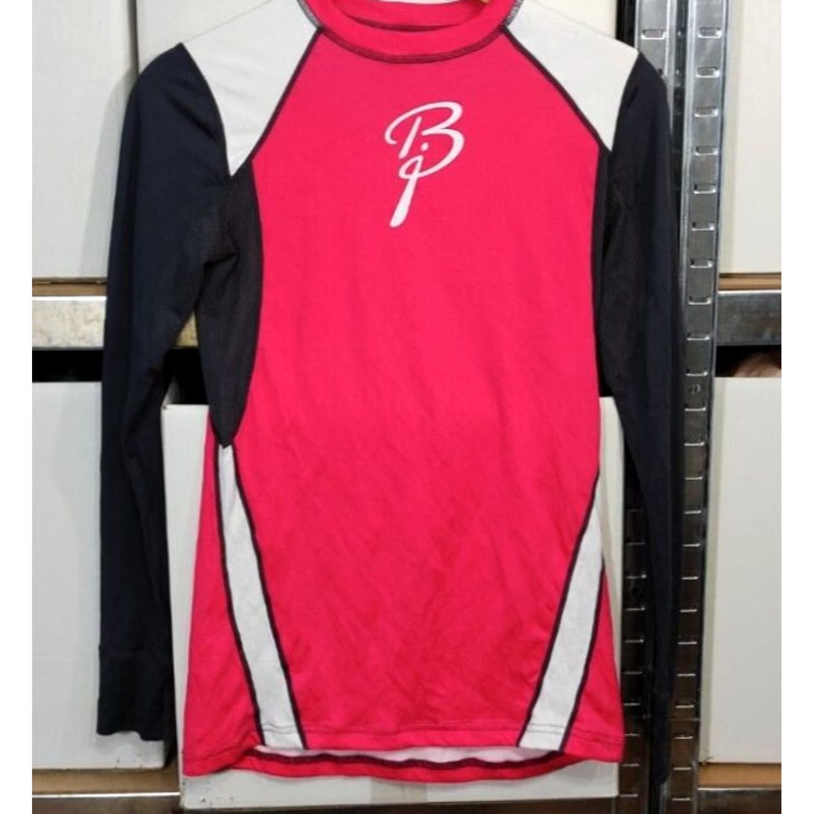 Layer 8 Bjorn Daehlie Womens Base Layer Shirt Medium Outdoor Thermal Ski Sport Shirt Size M / US 6-8 / IT 42-44 - 2 Thumbnail