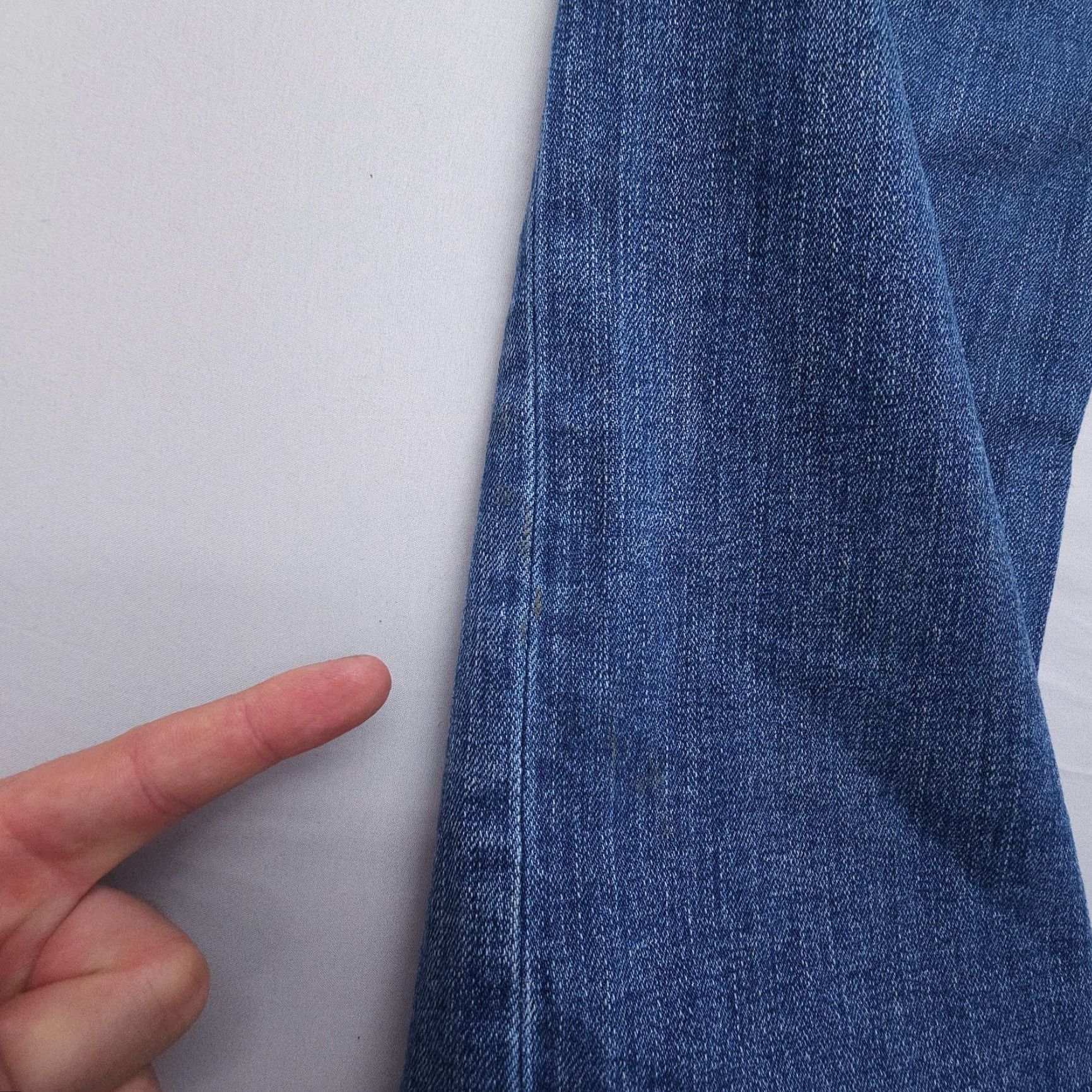 Vintage BKE Buckle Jeans 32 Regular Inseam 26 Distressed Comfort Straight Blue Denim Cotton Blend 5-Pocket Design Brand Buckle Bke Mens & Style: Straight Size US 32 / EU 48 - 5 Thumbnail