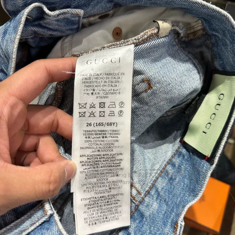 Gucci Gucci Apple Double G Denim Shorts Size 26" / US 2 / IT 38 - 4 Thumbnail