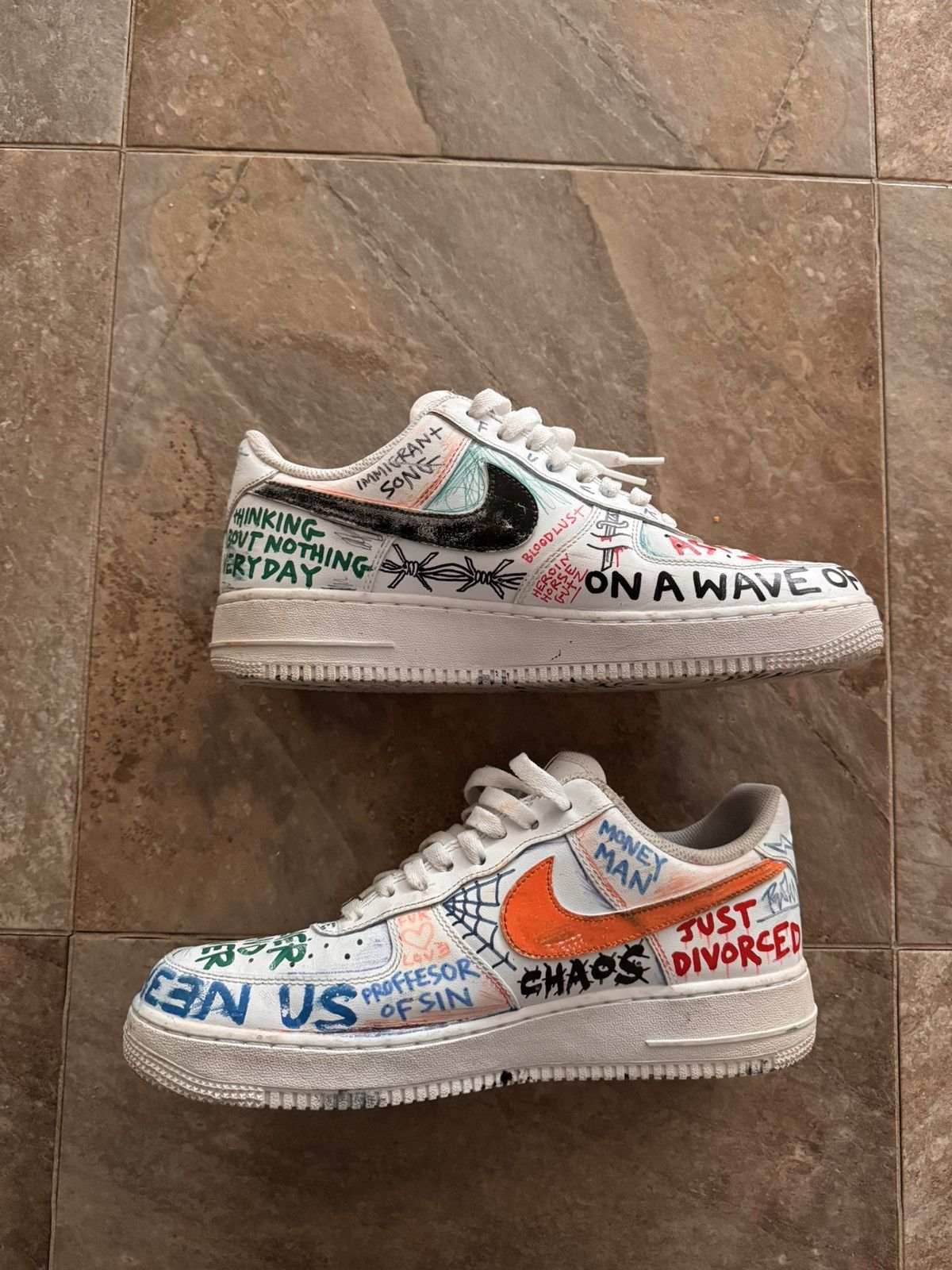 Nike × Vlone Himumimdead Pauly Vlone Af1 Size US 9.5 / EU 42-43 - 2 Thumbnail