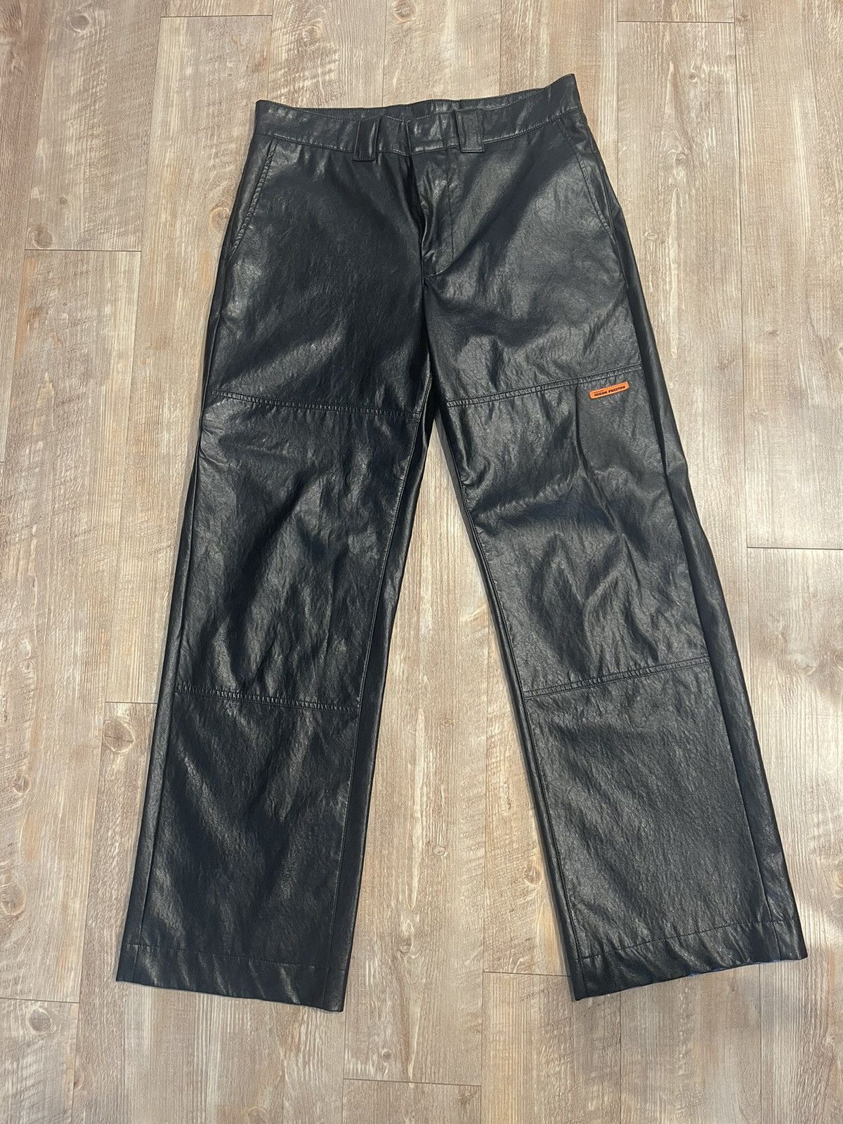 Heron Preston Heron Preston Fake Faux Leather Chino Pants Size US 32 / EU 48 - 1 Thumbnail
