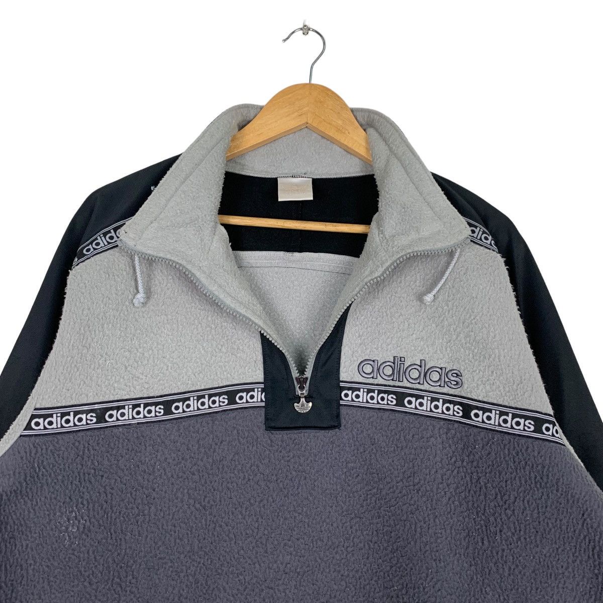 Adidas ADIDAS Trefoil Embroidery Big Logo Fleece Jumper #0935-C42 Size US M / EU 48-50 / 2 - 11 Thumbnail