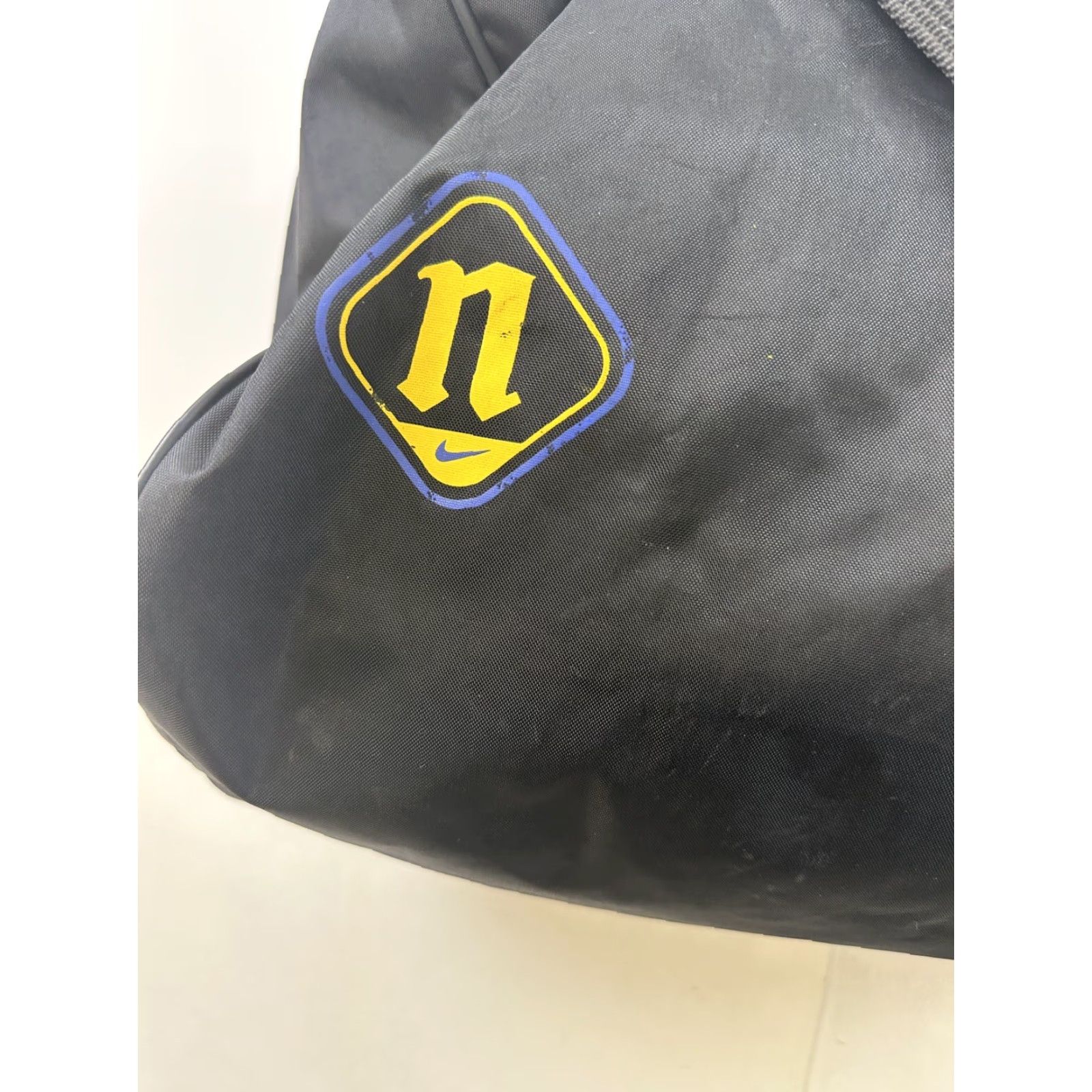 Nike VINTAGE Nike Duffle Bag Black Blue Gym Equipment Size ONE SIZE - 4 Thumbnail