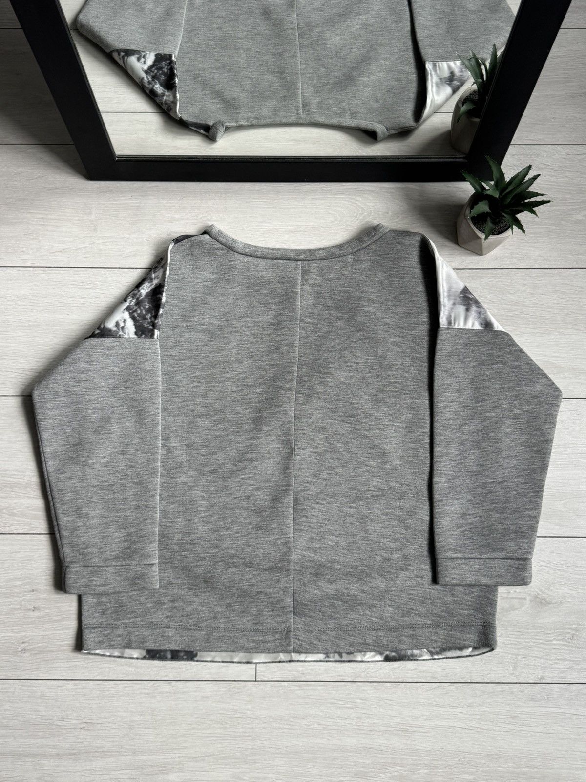 Moncler Moncler Maglia Girocollo Snow Mountain Sweatshirt Size XL / US 12-14 / IT 48-50 - 11 Thumbnail