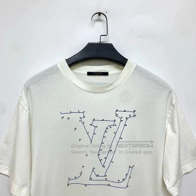Louis Vuitton Louis Vuitton White Short Sleeve Top. Size US XXL / EU 58 / 5 - 5 Thumbnail