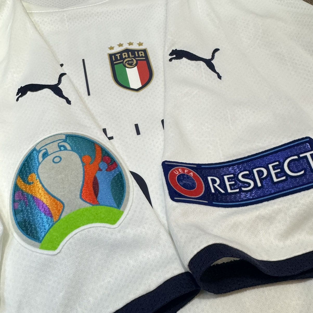 Puma Italy Euro2020 away shirt #18 Barella Size US XL / EU 56 / 4 - 4 Thumbnail