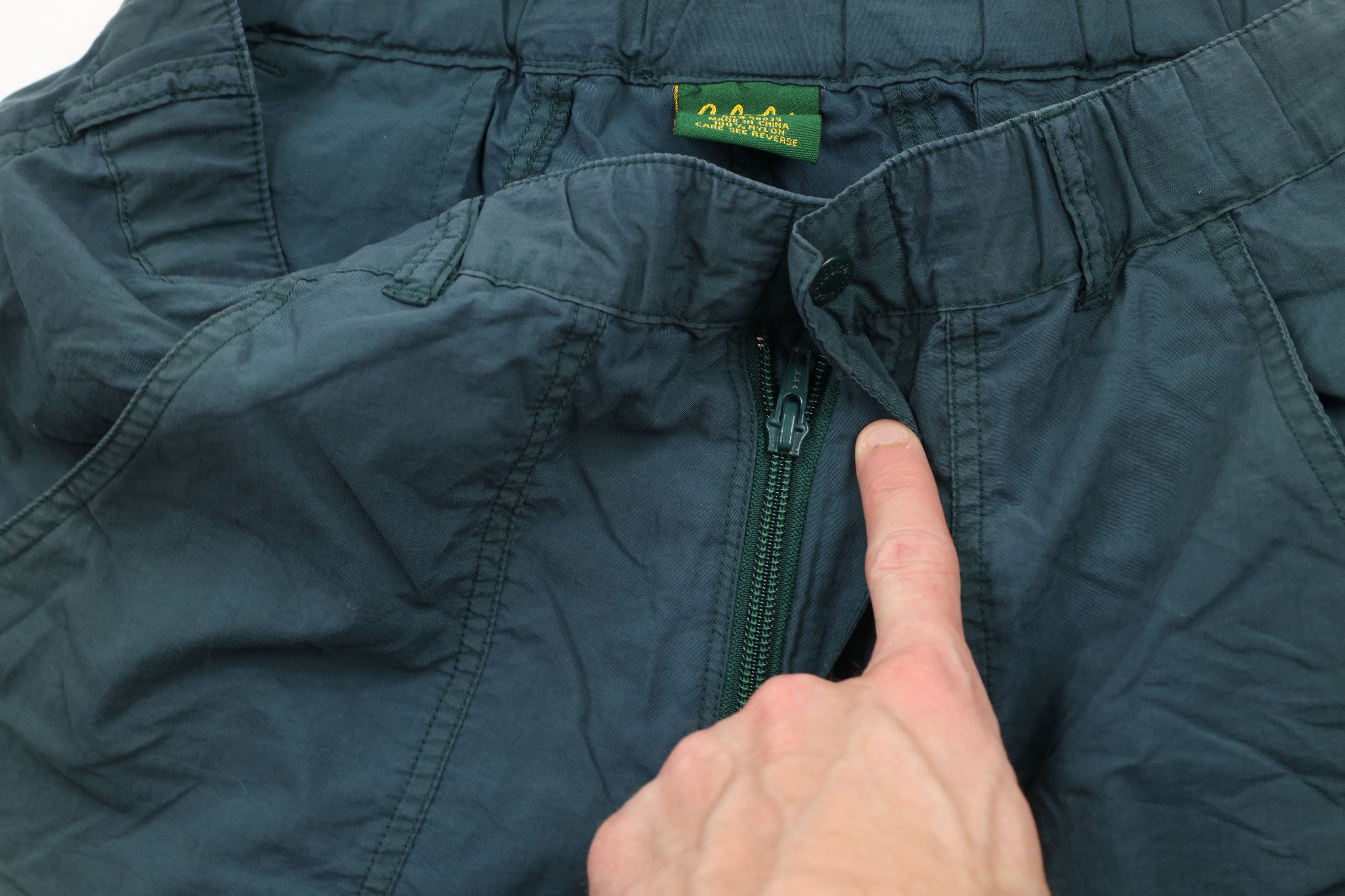 Cabelas × Vintage Vintage 90s Cabelas Blank Above Knee Shorts Green Polyester Size US 32 / EU 48 - 8 Thumbnail