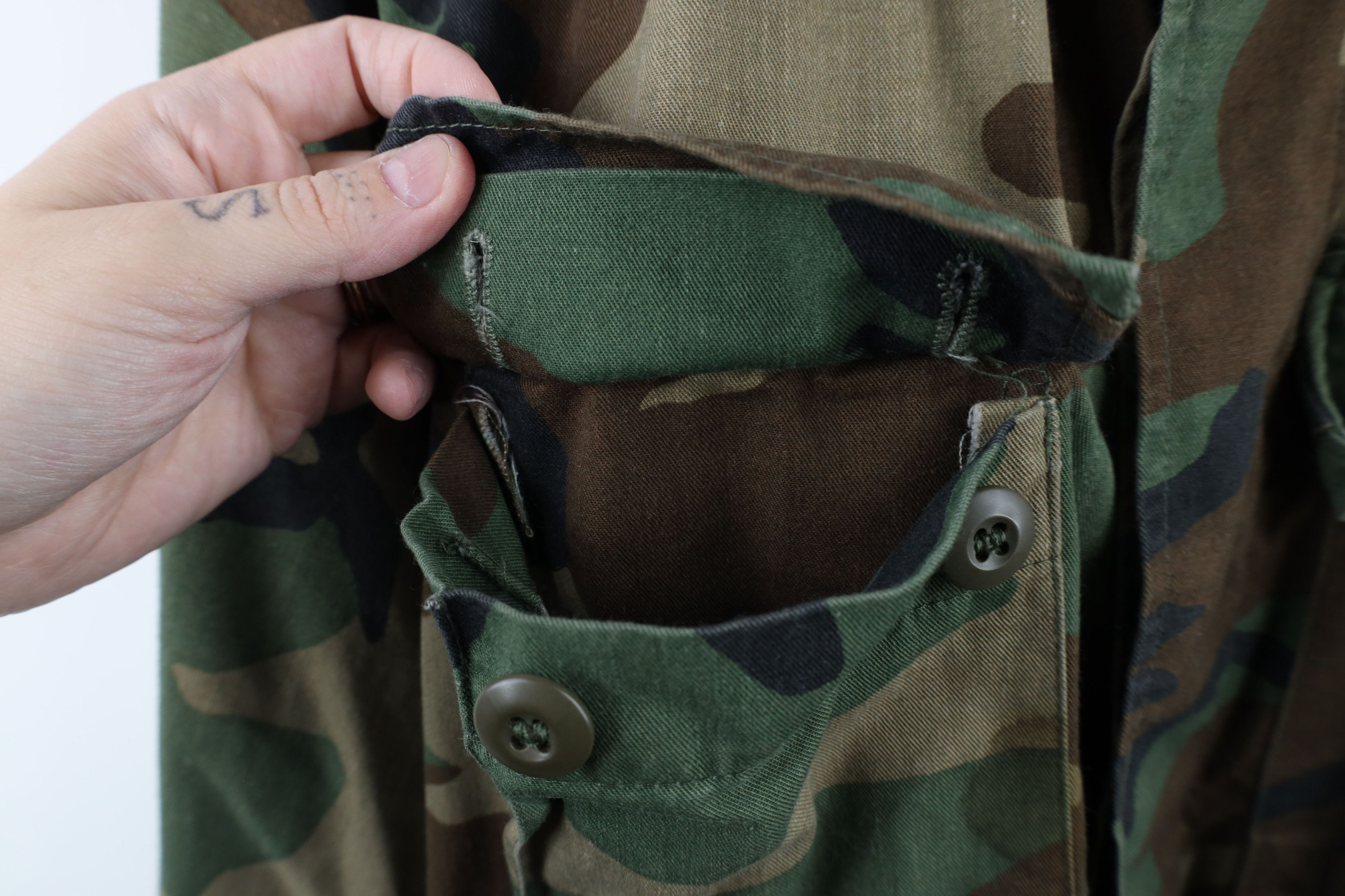 Vintage Vintage 80s Woodland Camouflage Combat Coat Jacket USA Size US S / EU 44-46 / 1 - 8 Thumbnail