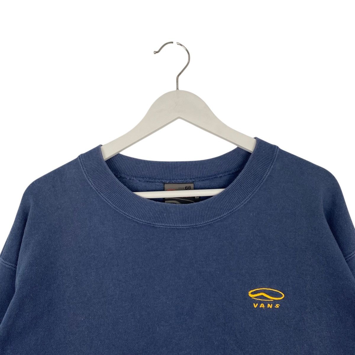 Vintage Vintage Vans Embroidered Sweatshirt Crewneck Blue Size L Size US L / EU 52-54 / 3 - 4 Thumbnail