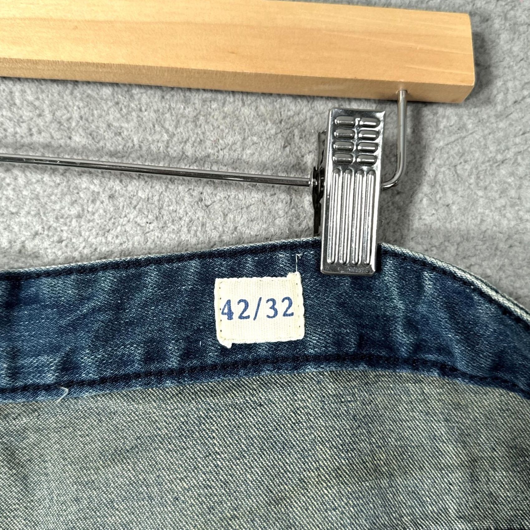 Vintage Smoke Rise Jeans Slim Tapered 42x32 Blue Light Wash Distressed Jeans Mens Slim Fit Denim JP8031 Size US 42 / EU 58 - 4 Thumbnail