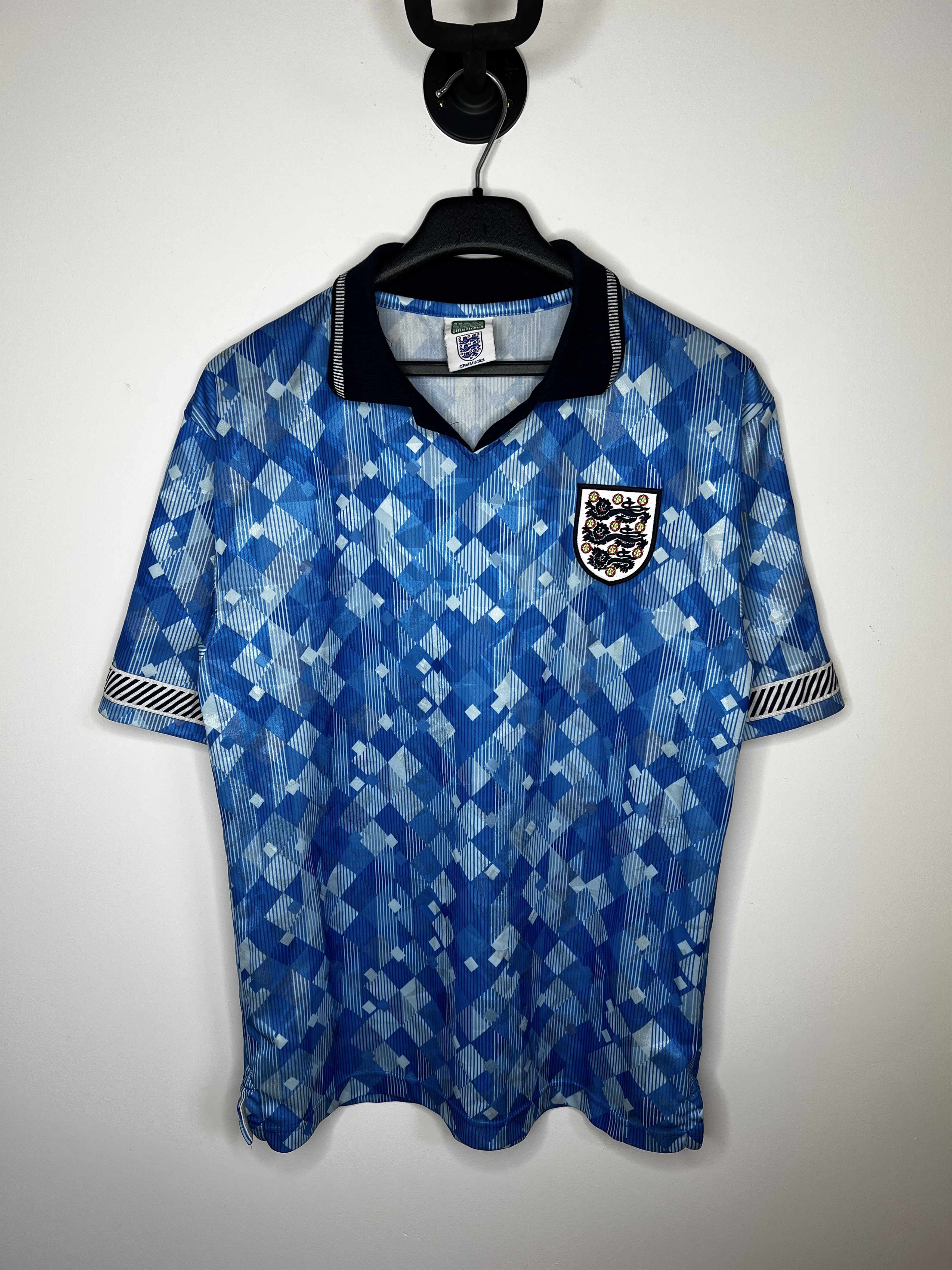 ENGLAND 1990 1992 THIRD RETRO REPLICAS FOOTBALL SHIRT SOCCER