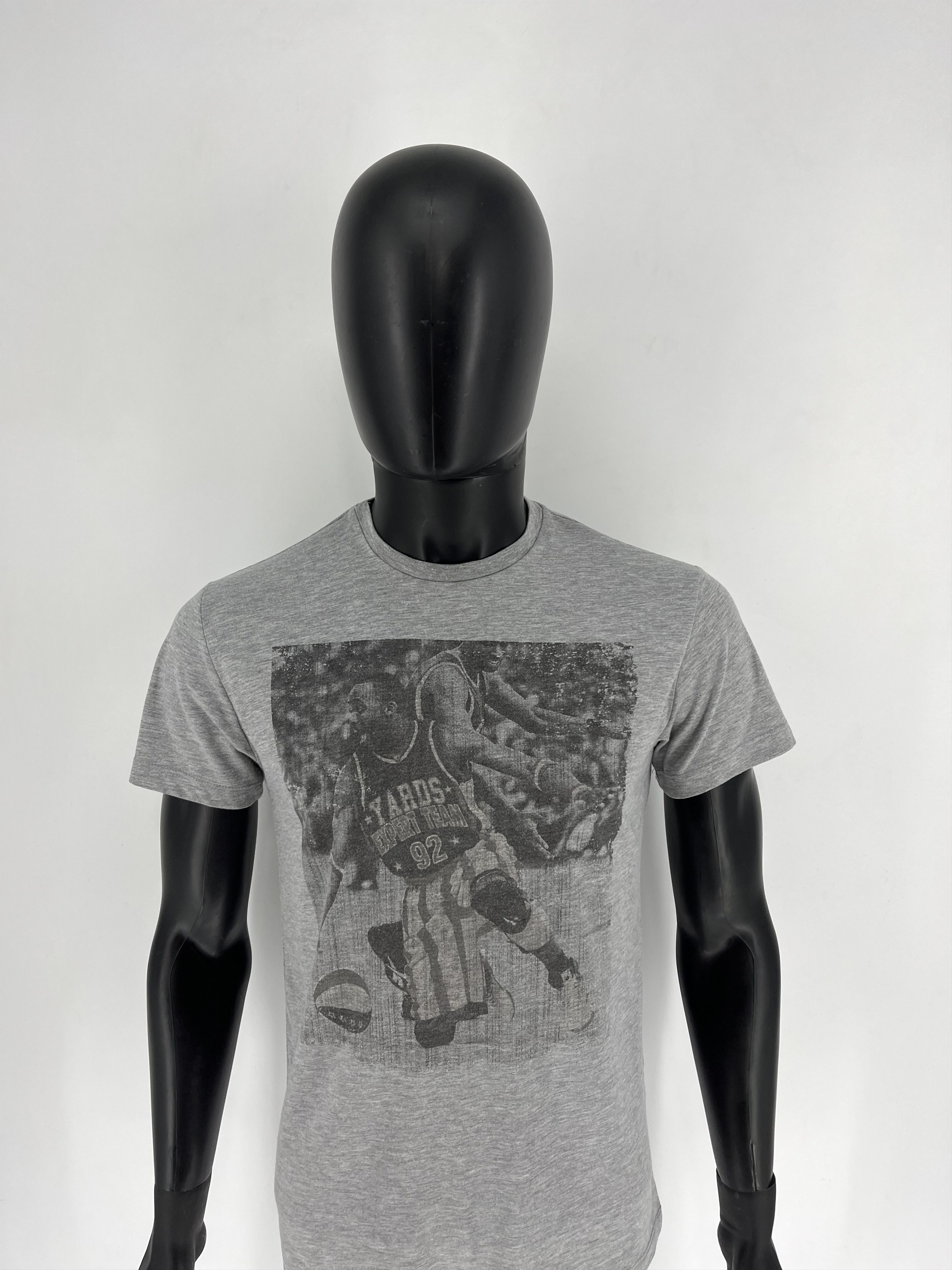 NBA × Vintage Vintage Y2K Basketball Shirt NBA Streetwear T-Shirts Size US M / EU 48-50 / 2 - 6 Thumbnail