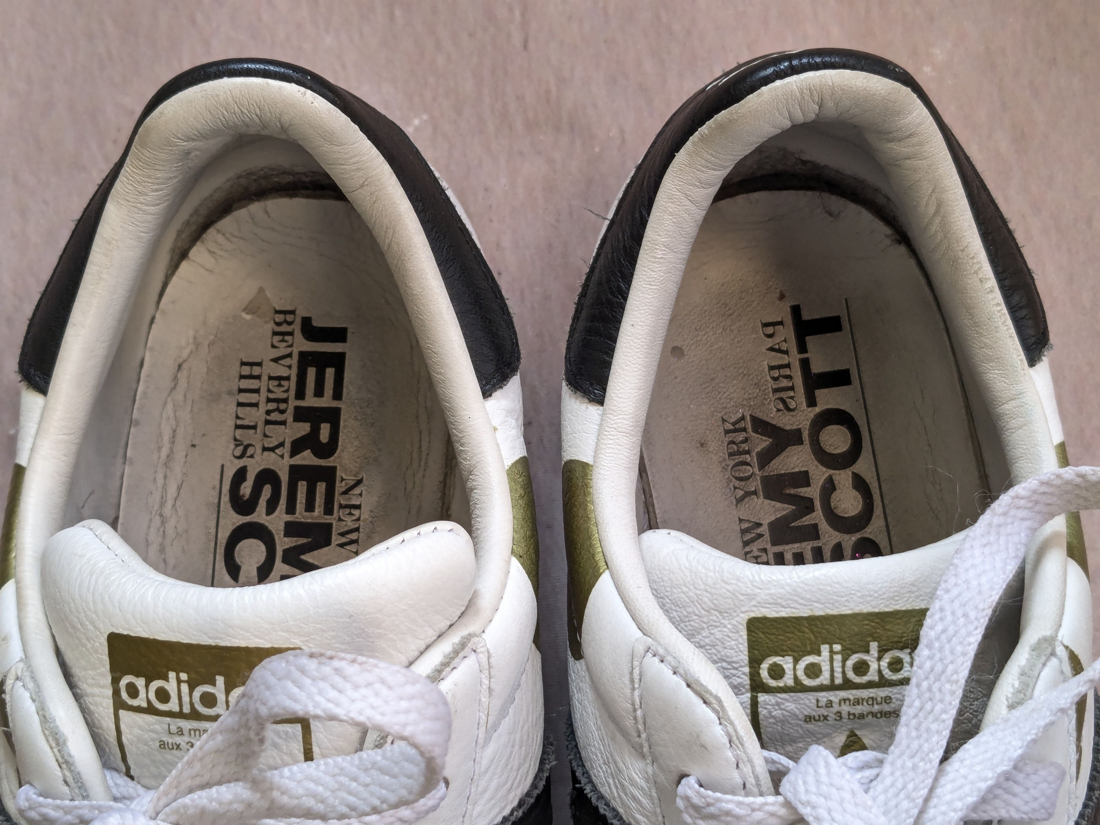 Adidas × Jeremy Scott adidas Jeremy Scott Superstar G61527 White Black 9 Gold Size US 9 / EU 42 - 3 Thumbnail