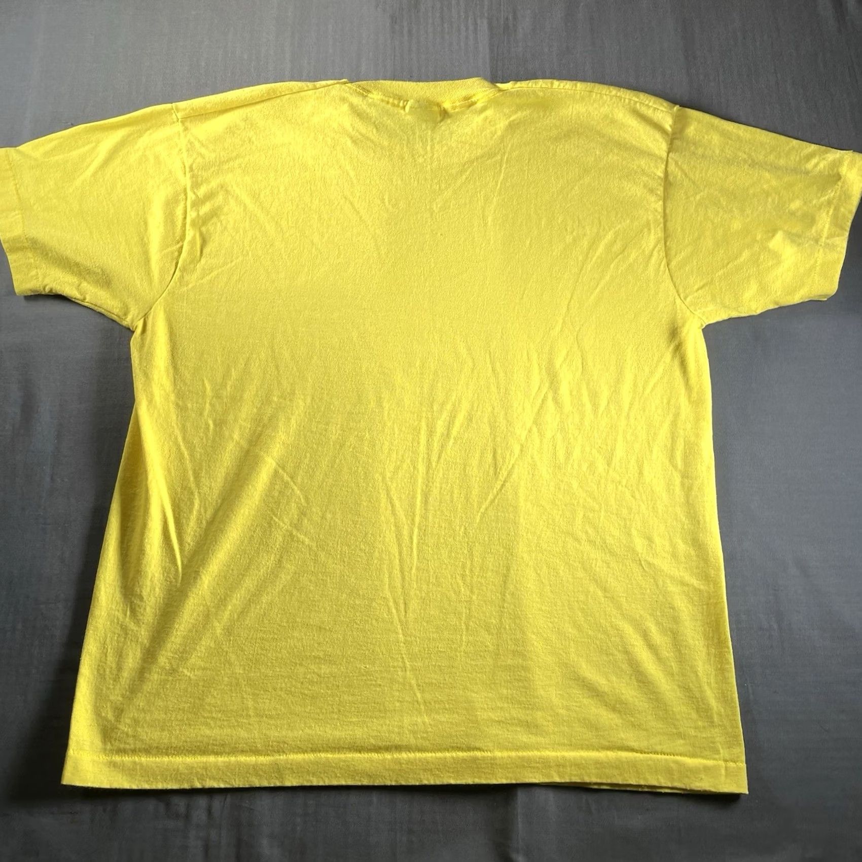 Vintage VINTAGE American Circus Bicentennial Shirt Mens XL Yellow Graphic Print Crew Neck Short Sleeve USA PA 90s Screen Stars Best T-Shirt Men Size US XL / EU 56 / 4 - 5 Thumbnail
