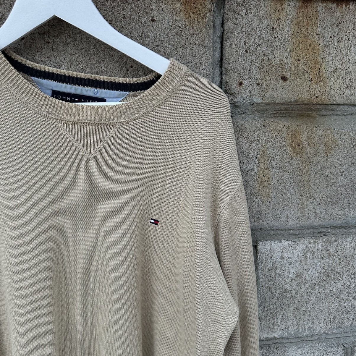 Tommy Hilfiger Vintage Tommy Hilfiger V Neck Knit Sweater Y2K 00s USA Size US XL / EU 56 / 4 - 5 Thumbnail